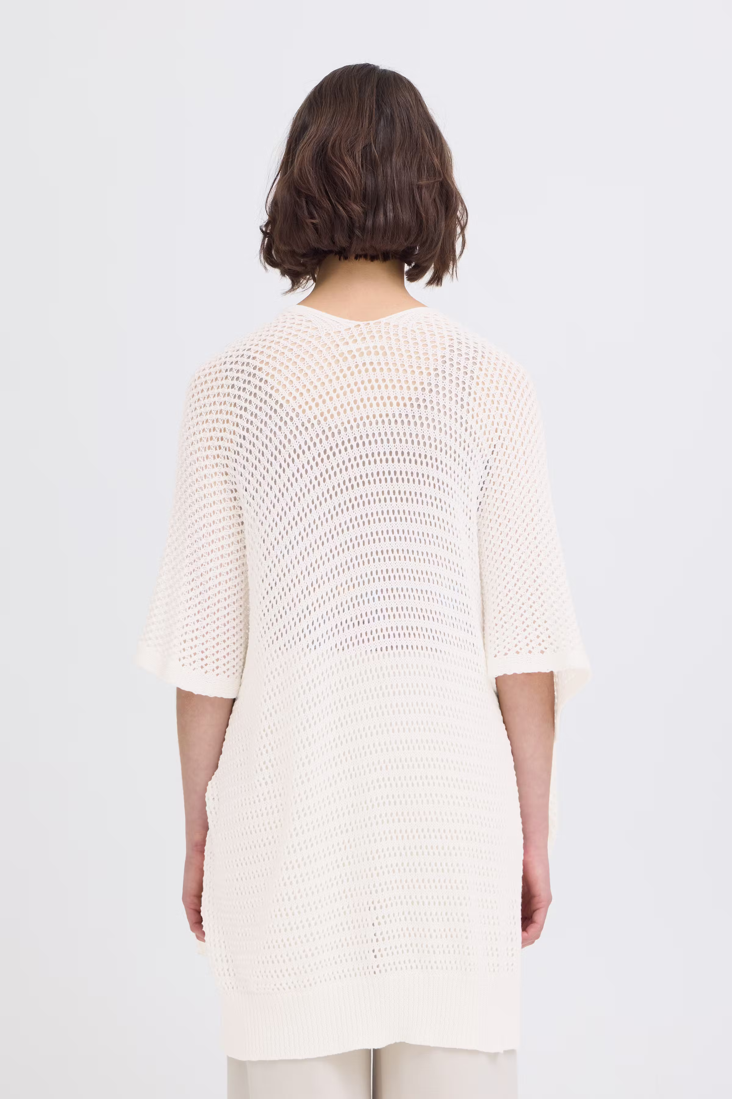 FRANACLARA Poncho LOOKBOOK BACK 20617954-110701