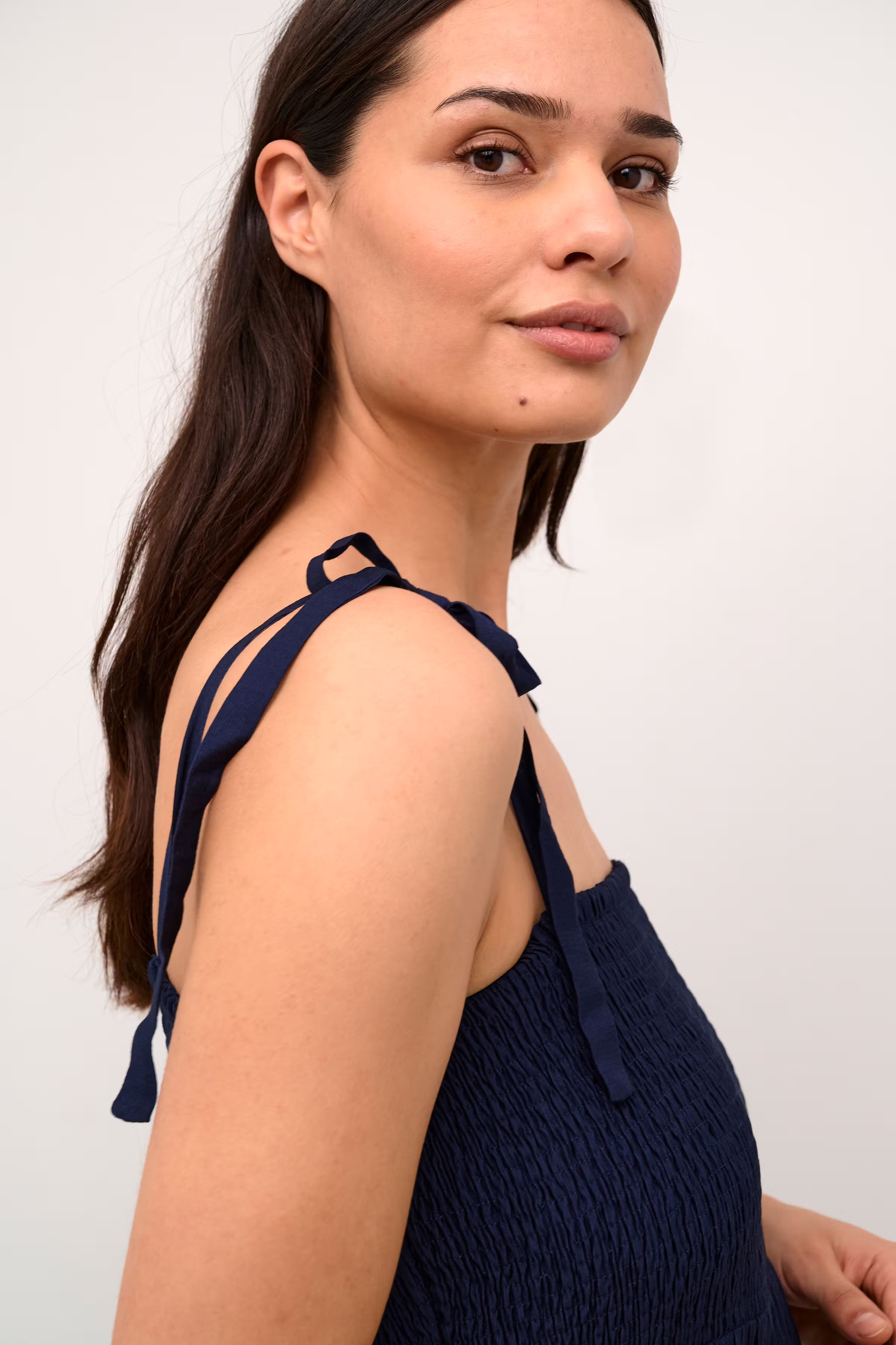 CRLori Jurk LOOKBOOK DETAIL 10612694-193923