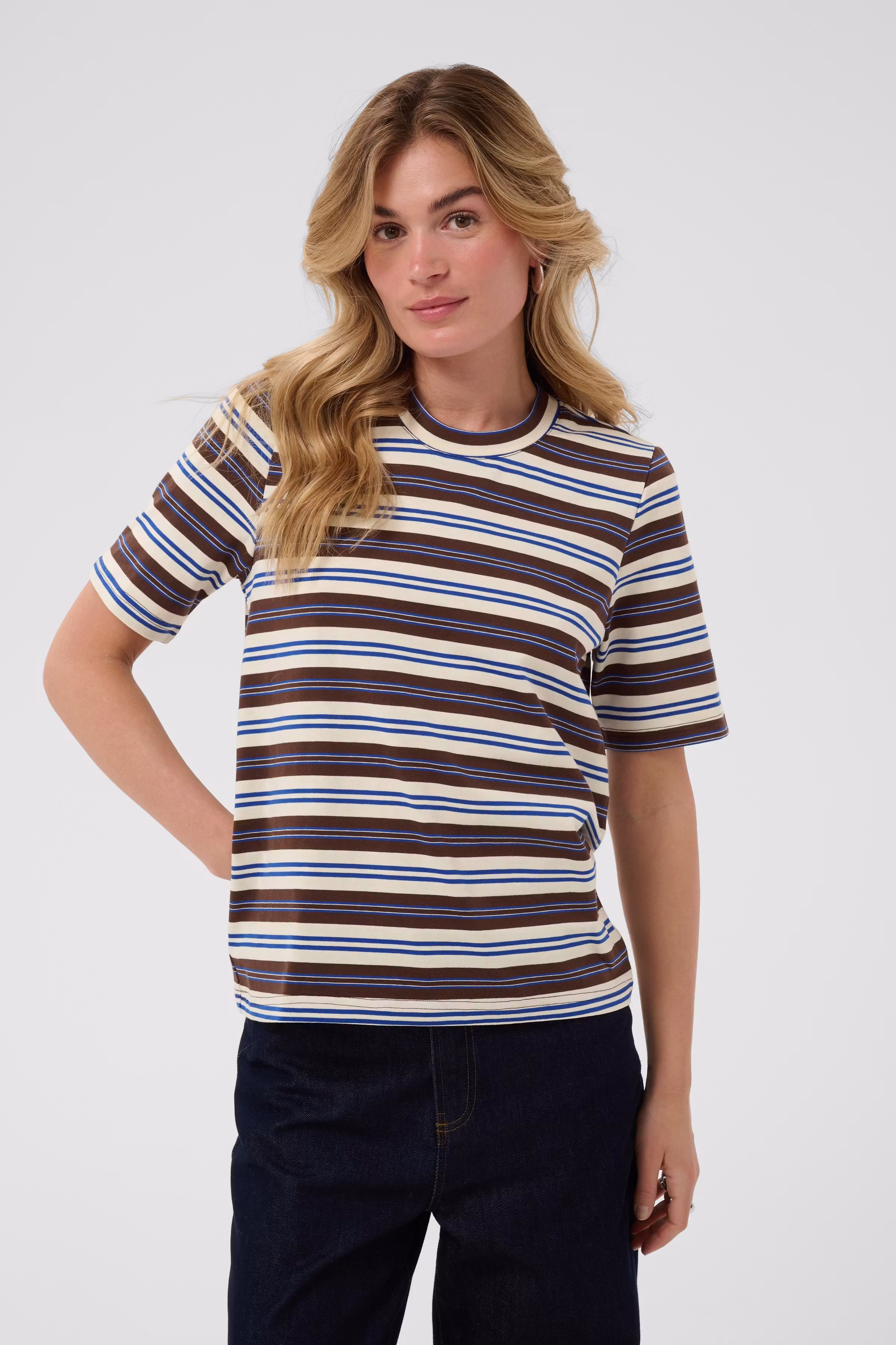 TatySZ T-shirt LOOKBOOK FRONT 30515481-305391