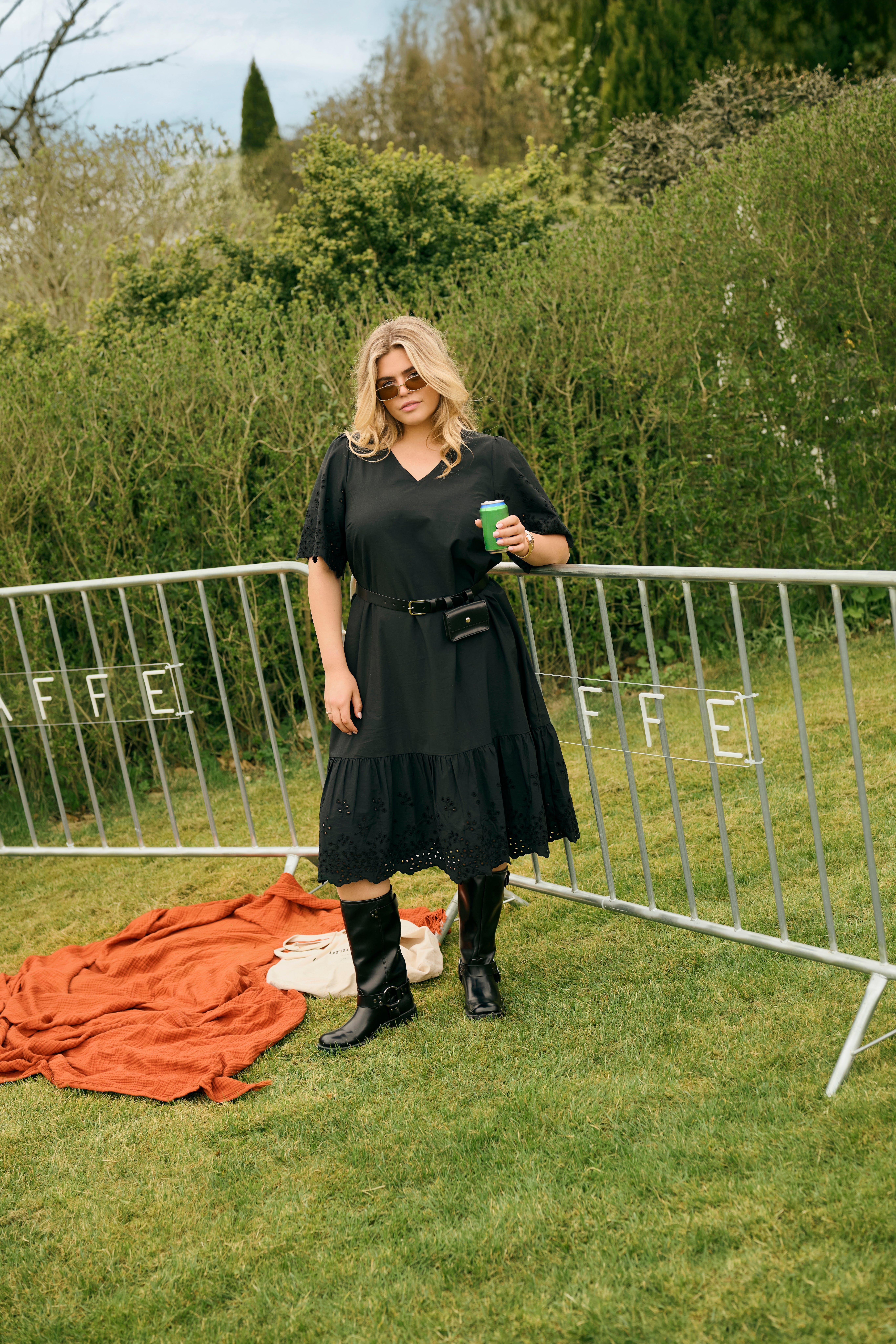 KClouisia Kleid LOCATION NONE 10583734-100121