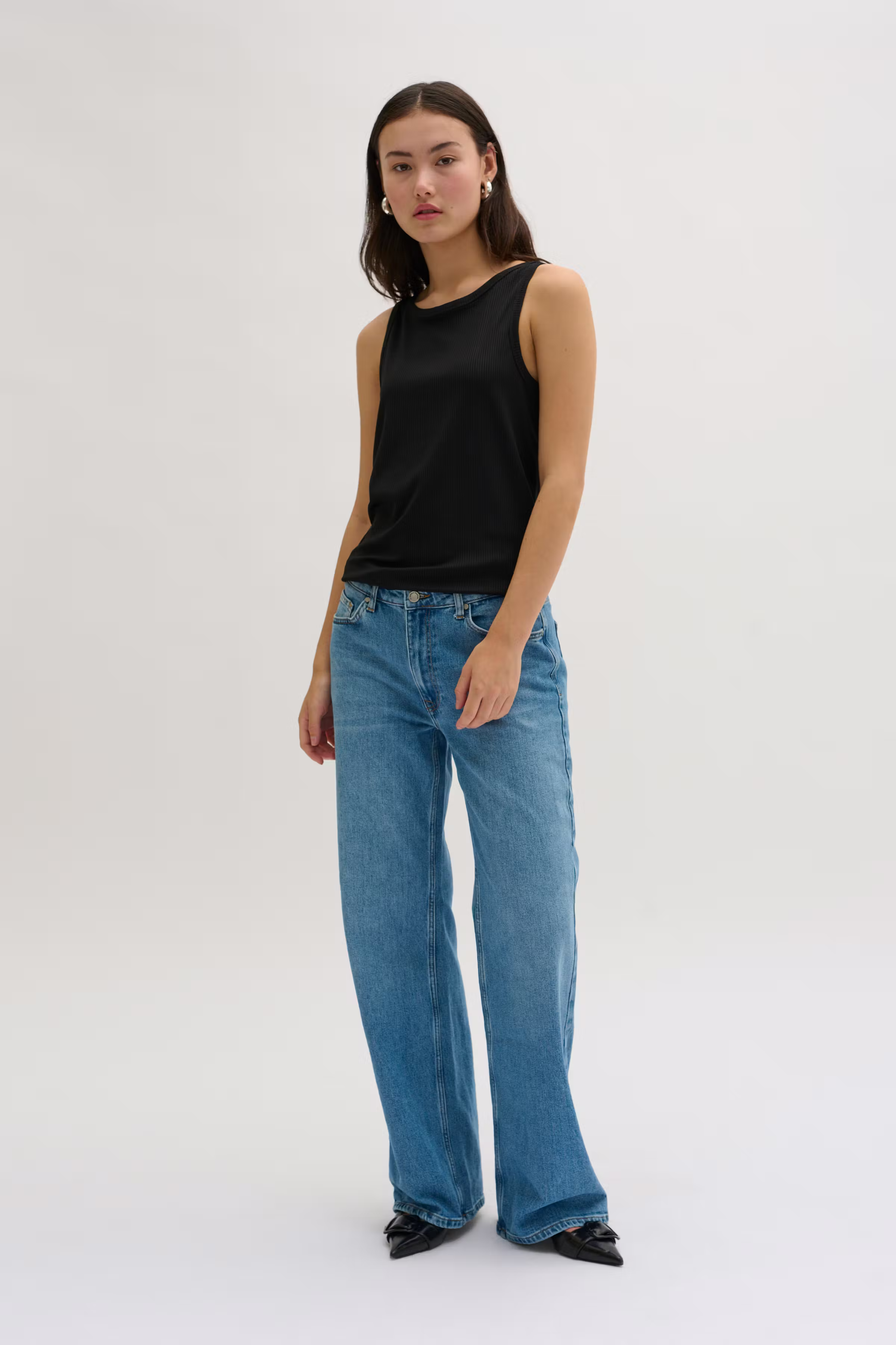 KateMW Top LOOKBOOK FRONT 10703837-100031