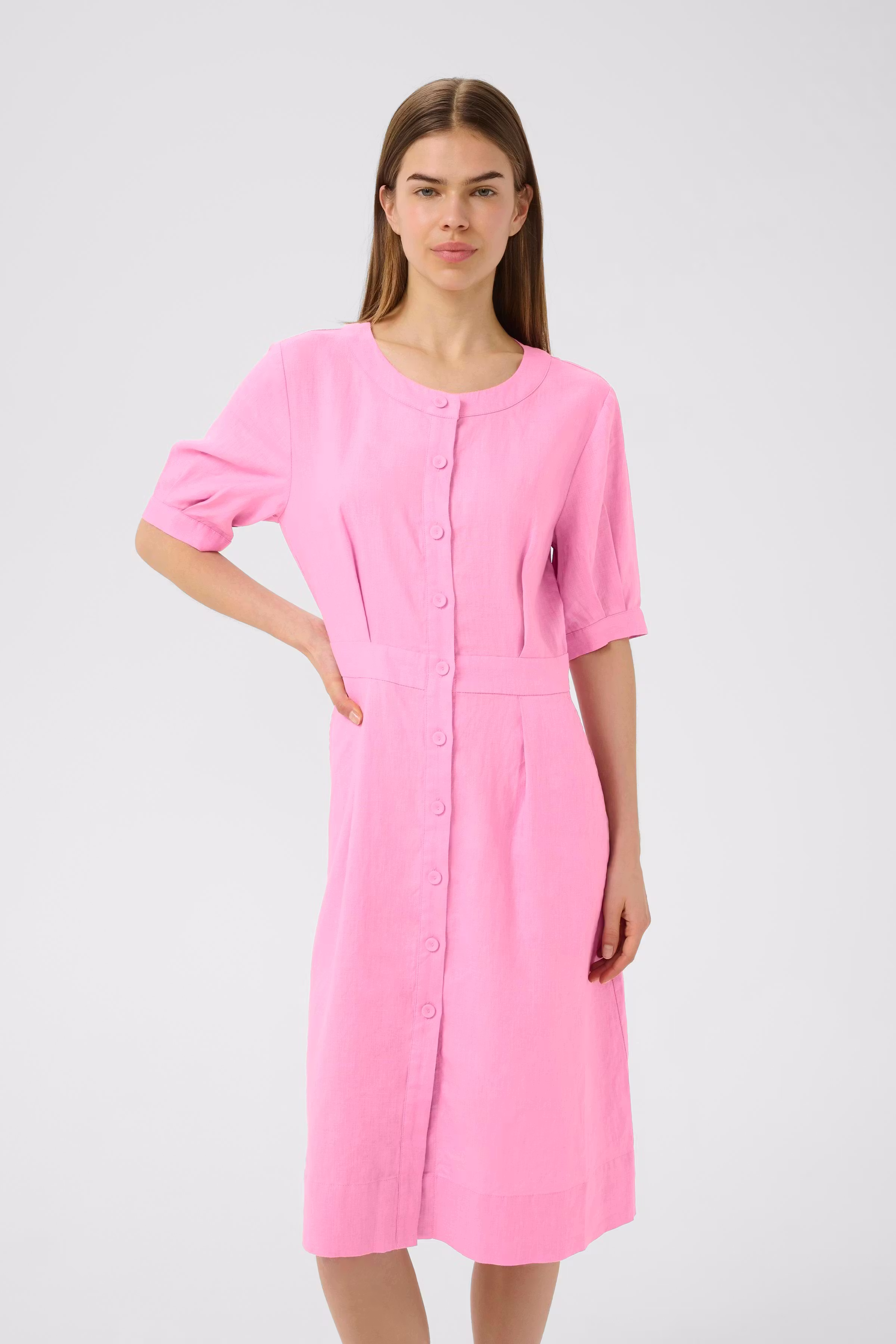 DallyIW Kjole LOOKBOOK FRONT 30110724-163118