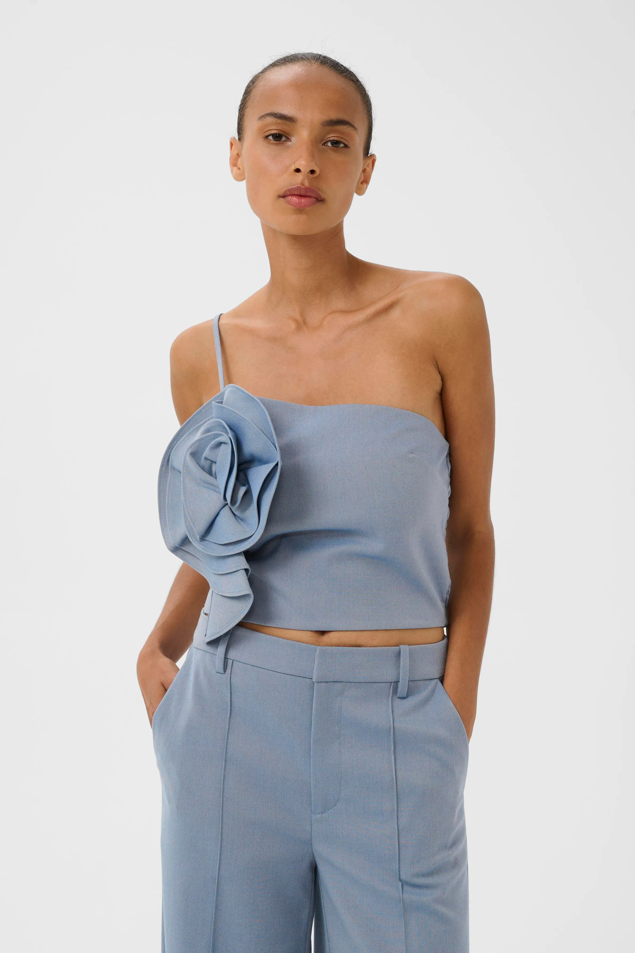 GZlami Blouse in egret / white nylon