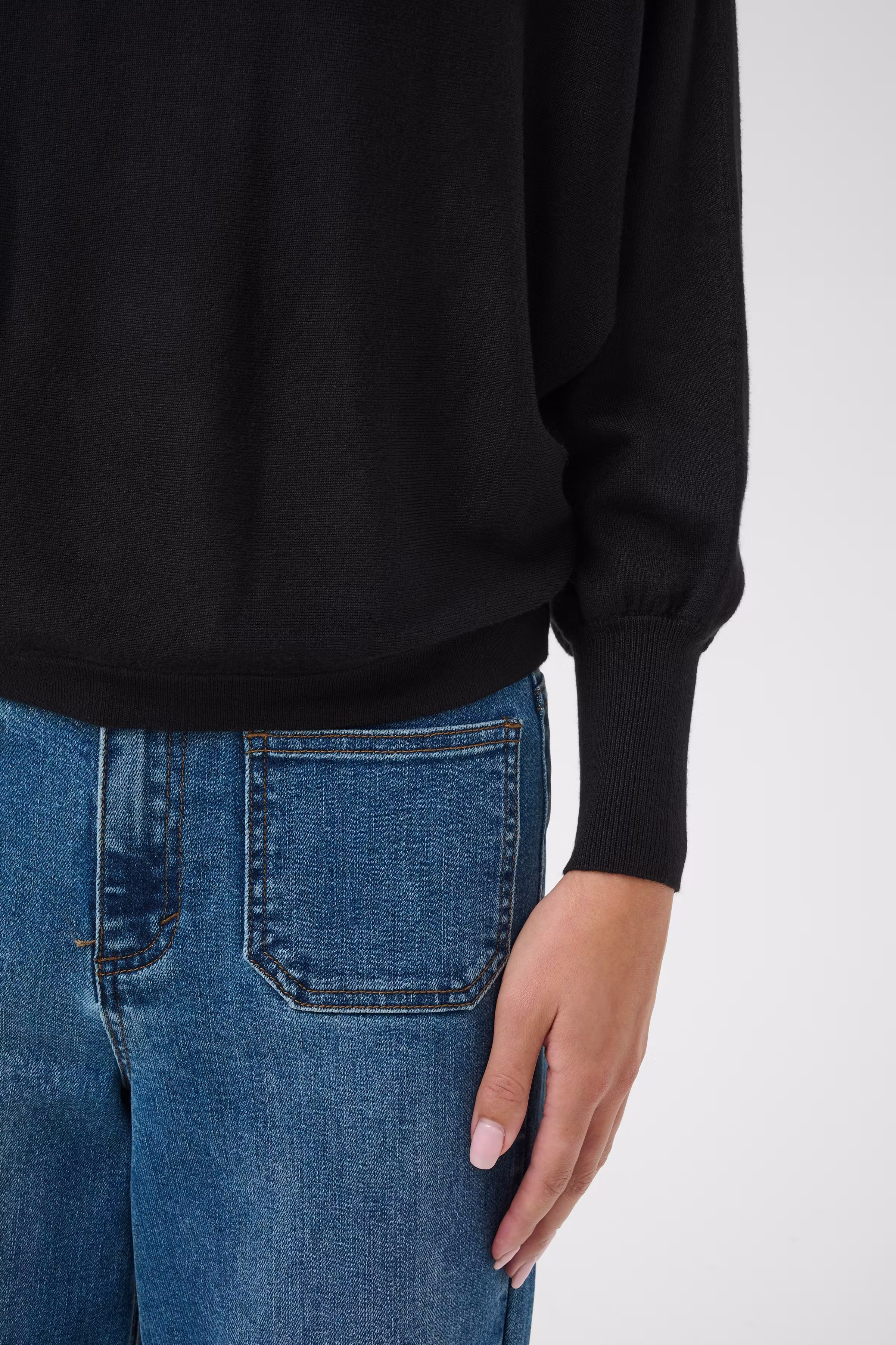 KAlizza Pullover LOOKBOOK DETAIL 10512585-100121
