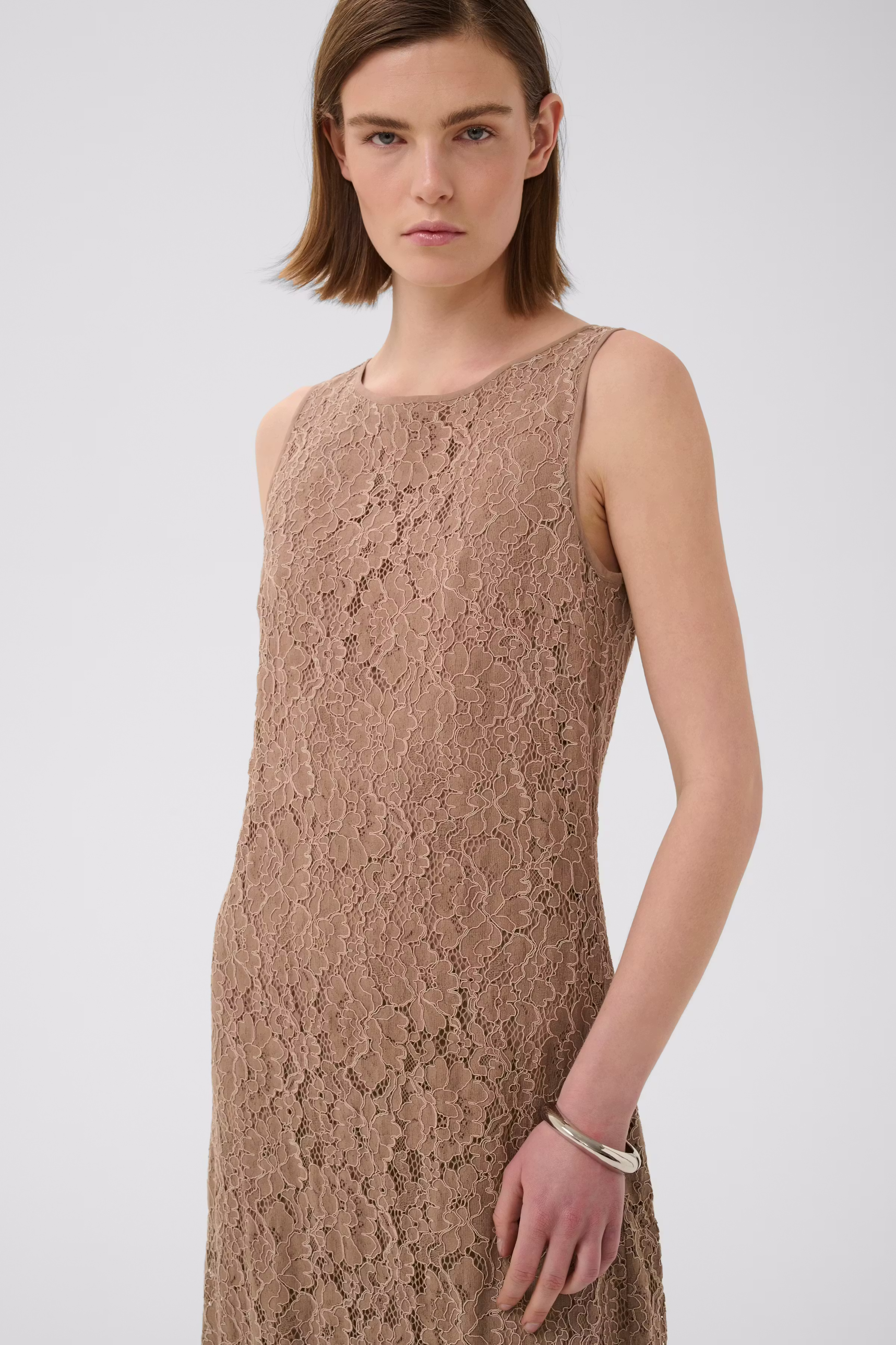 HAVANNAIW Dress LOOKBOOK DETAIL 30112728-181324