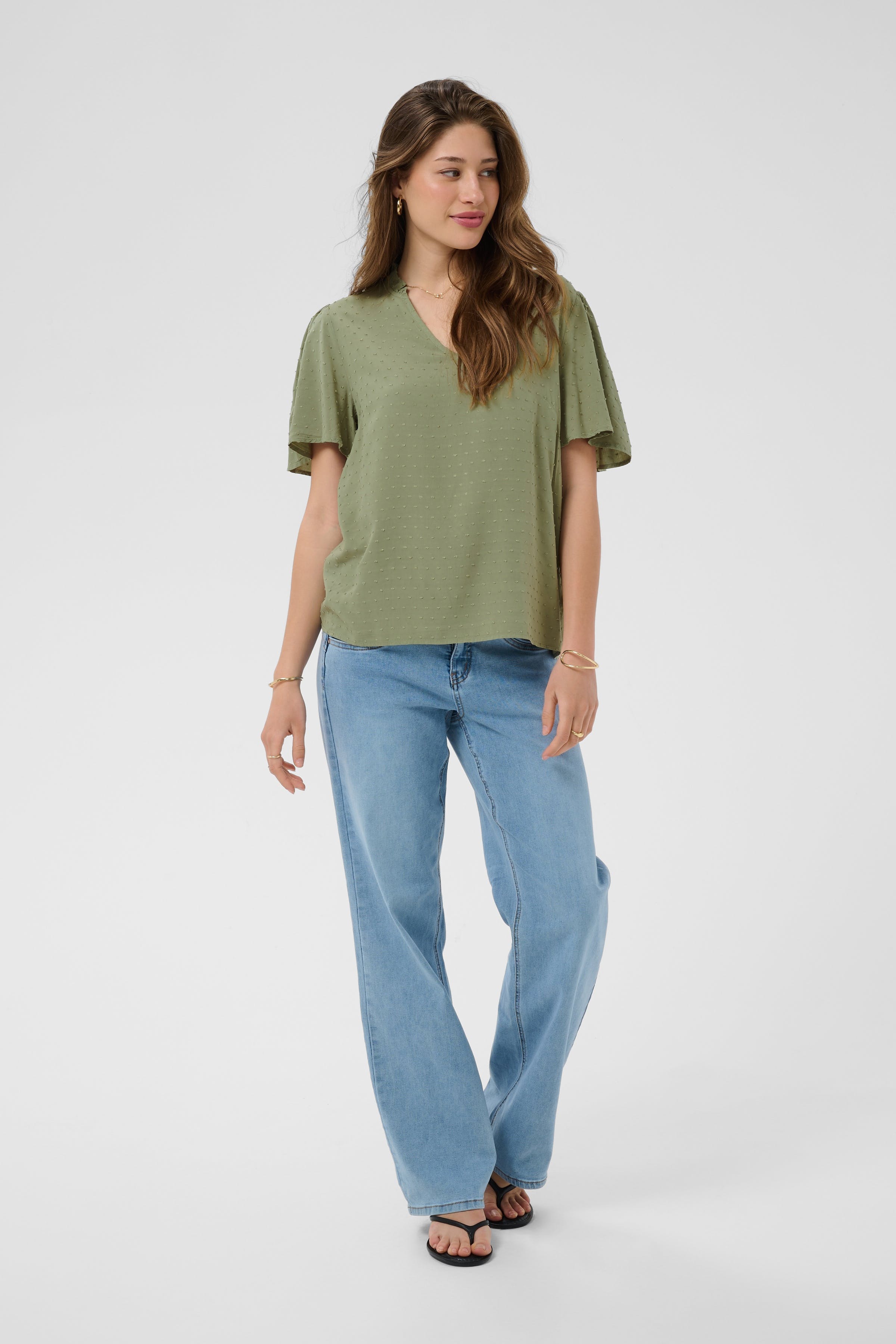 CRLoma Blouse LOOKBOOK FRONT 10615636-176206