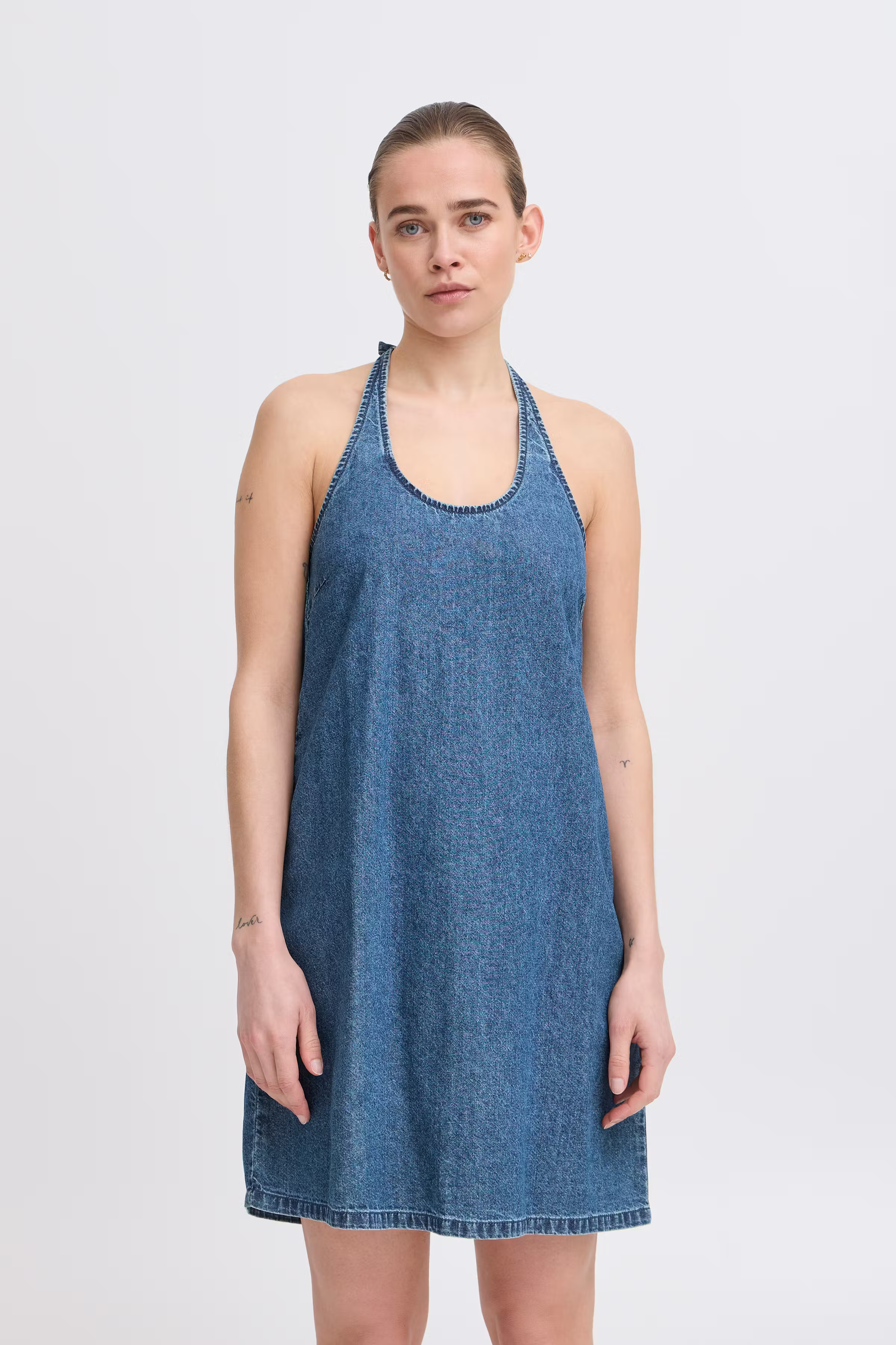 IHDALLAS Kjole LOOKBOOK FRONT 20123211-200339