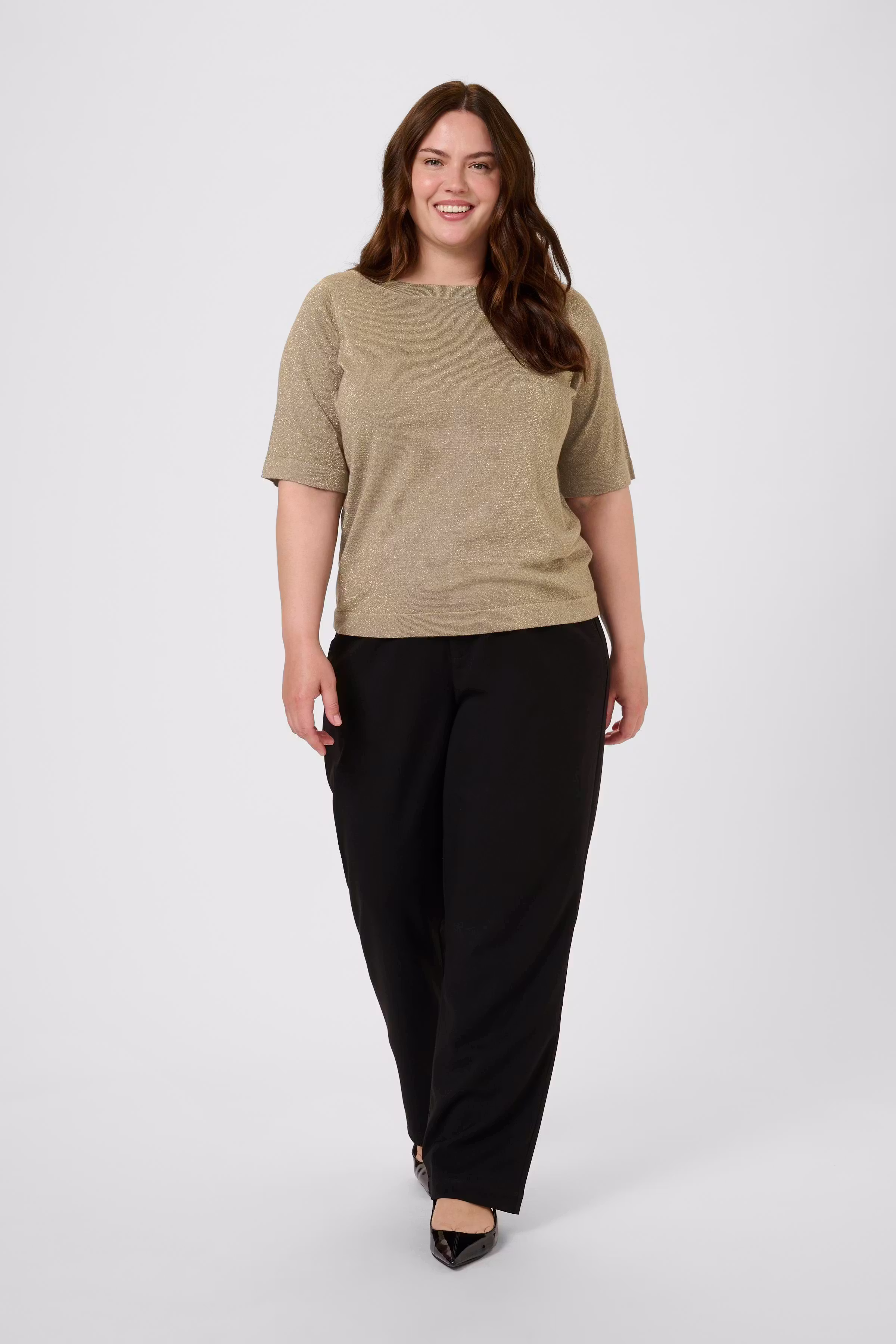 KCregitta Glitter Pullover LOOKBOOK FRONT 10583807-190808