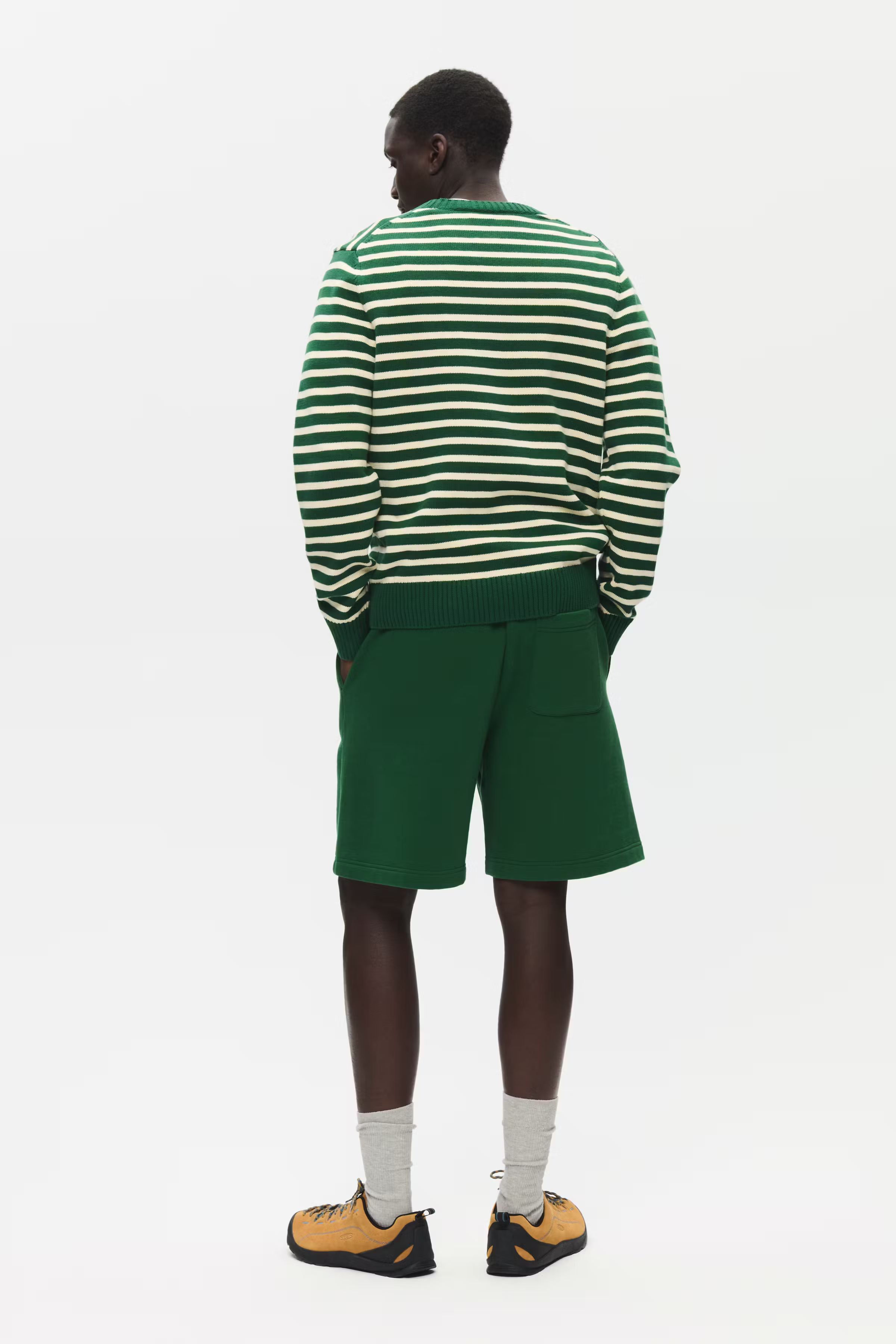 WWLuis Shorts LOOKBOOK BACK 30252101-196050