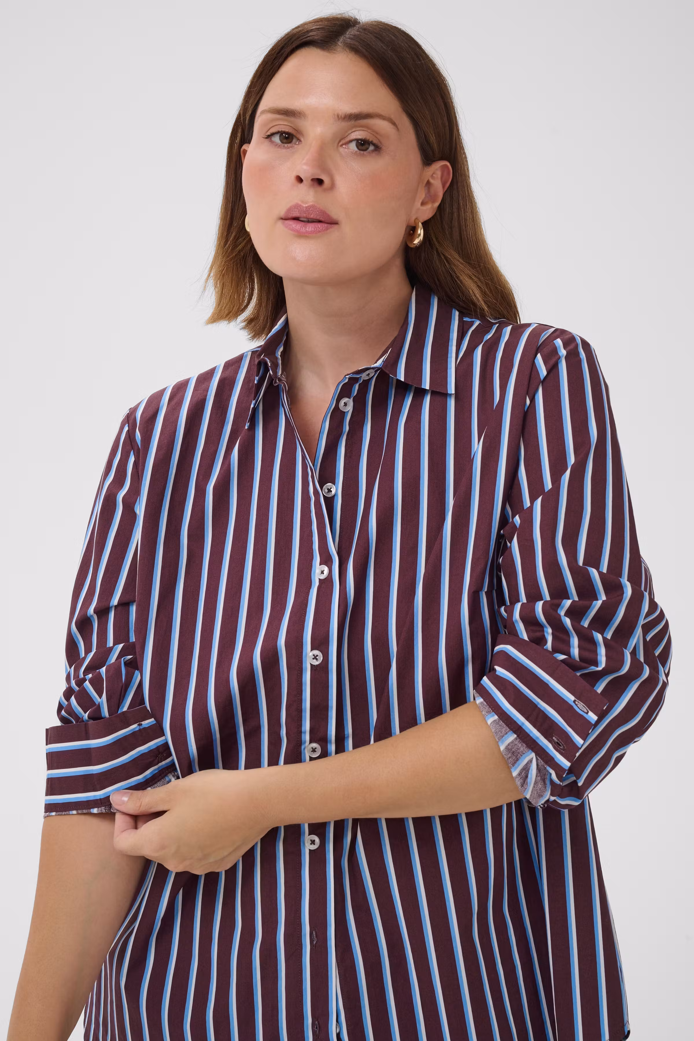 KCsavina Shirt LOOKBOOK DETAIL 10584400-109921