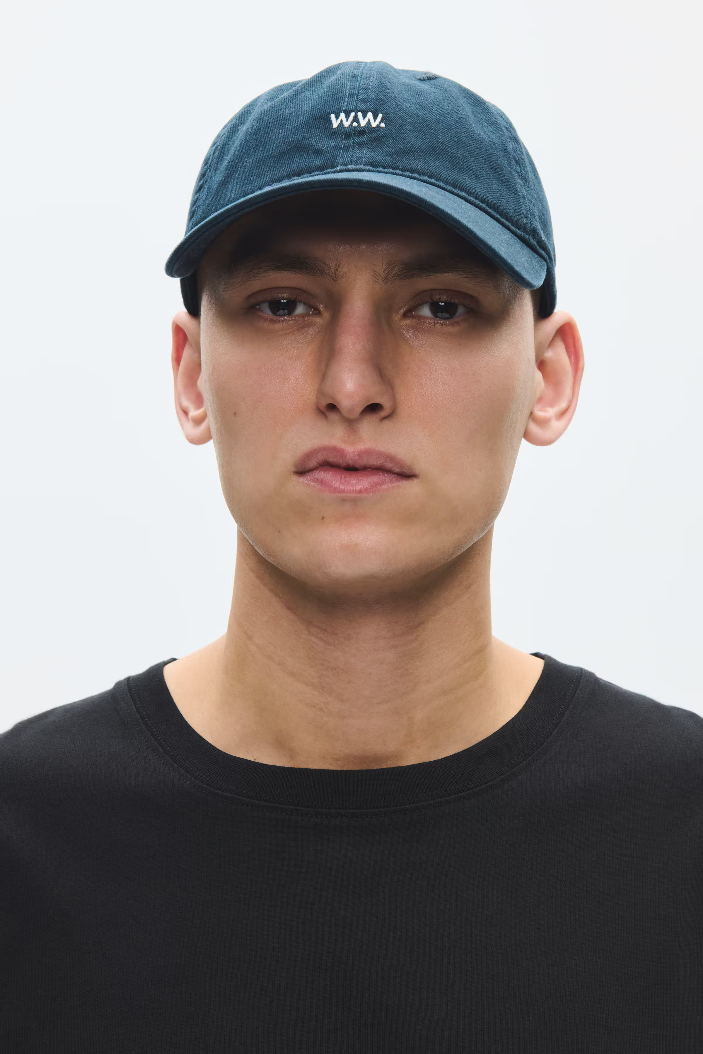 WWLow Keps LOOKBOOK DETAIL 30251367-194011