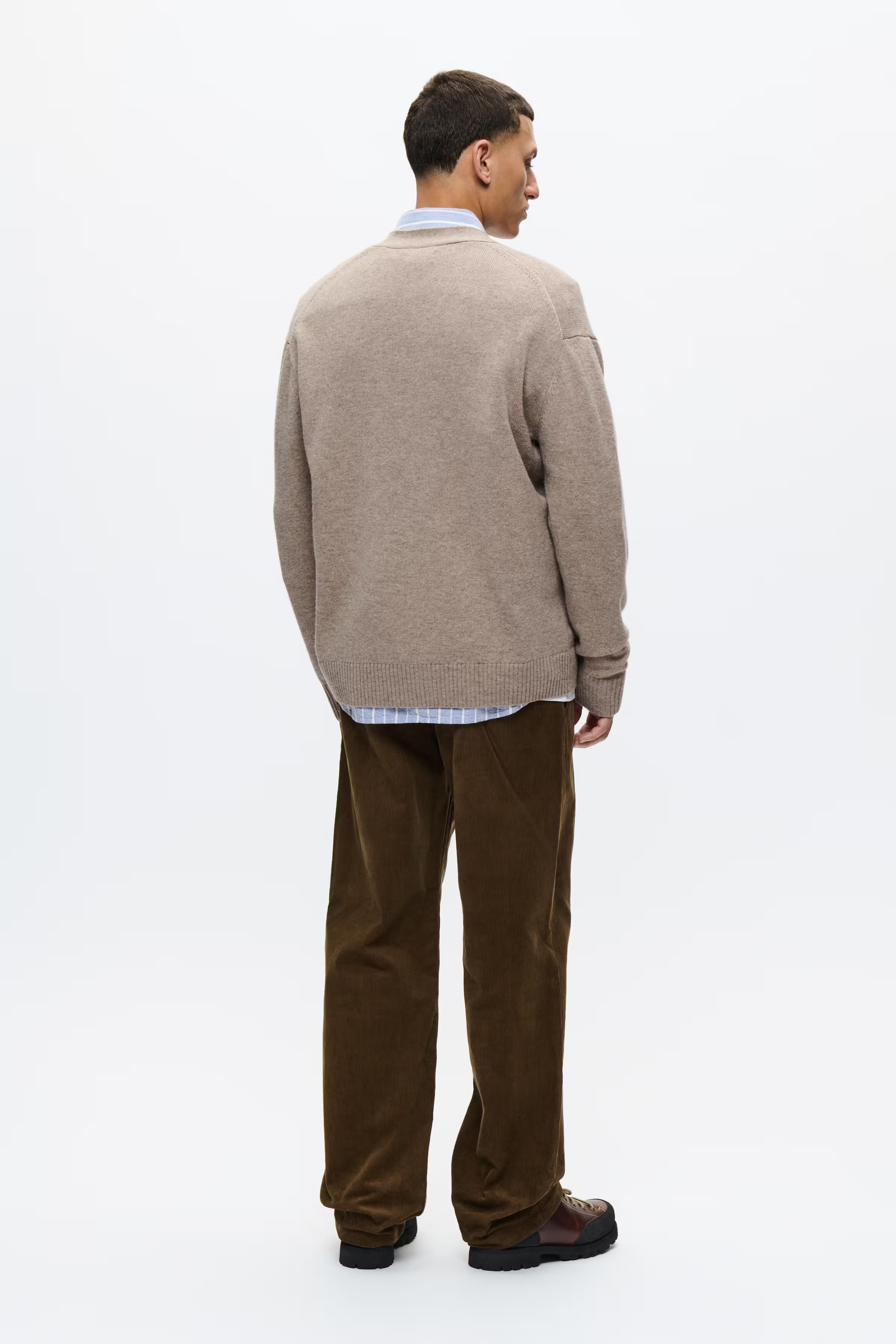 WWTay Cardigan LOOKBOOK BACK 30251648-161109