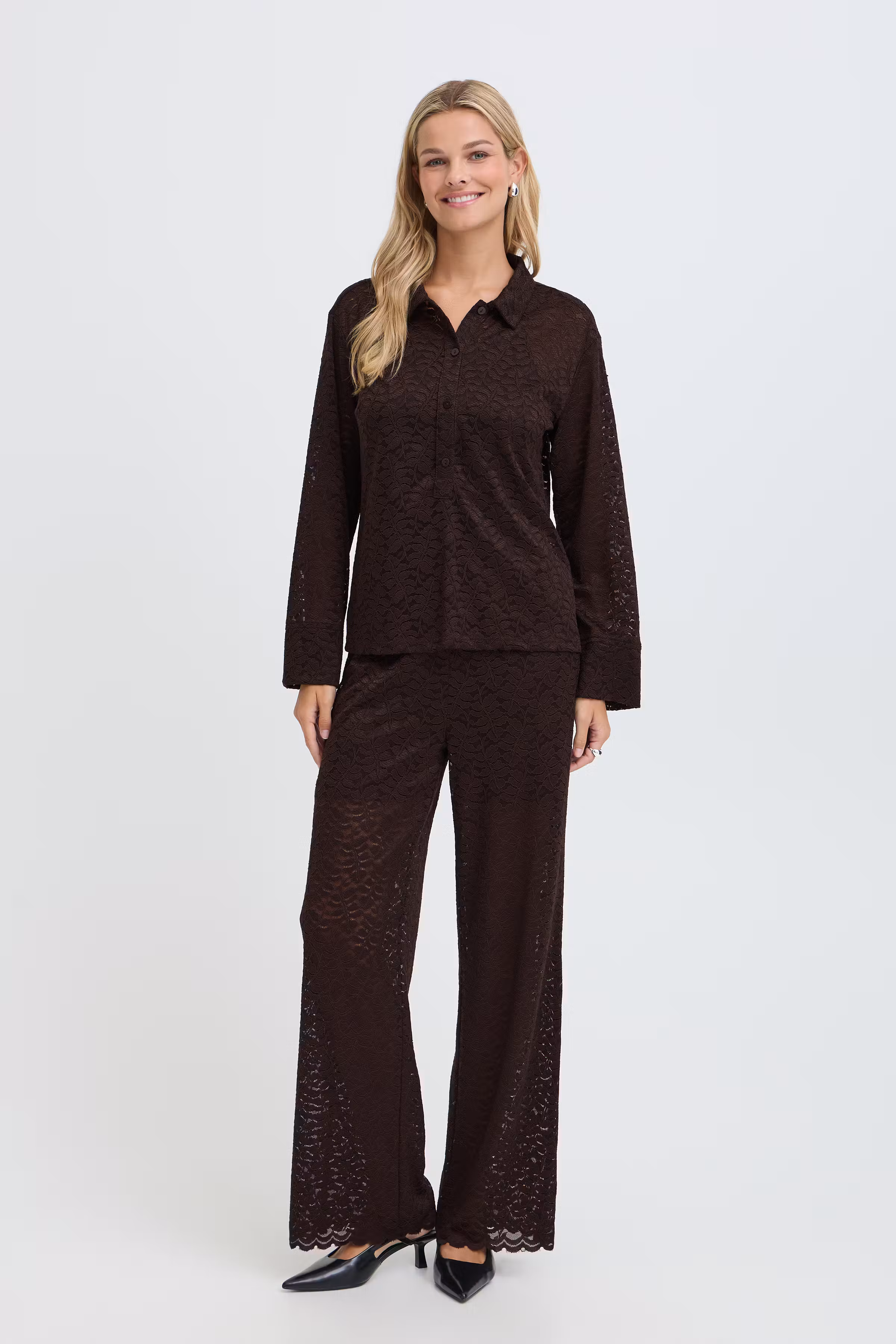 FRAMELIA Trousers LOOKBOOK FRONT 20618437-191106