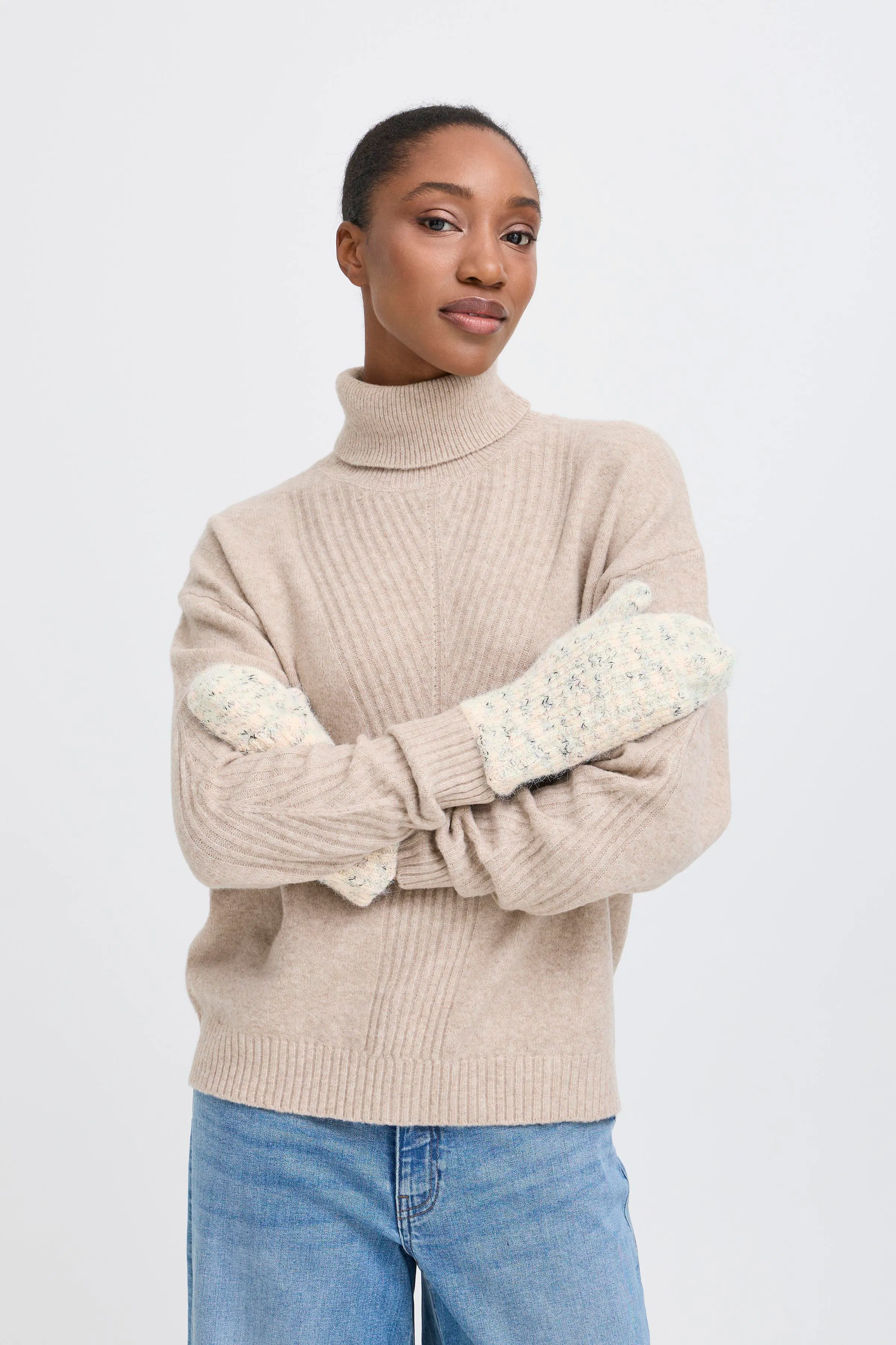 IALIINA Hansker LOOKBOOK FRONT 20124395-1243011