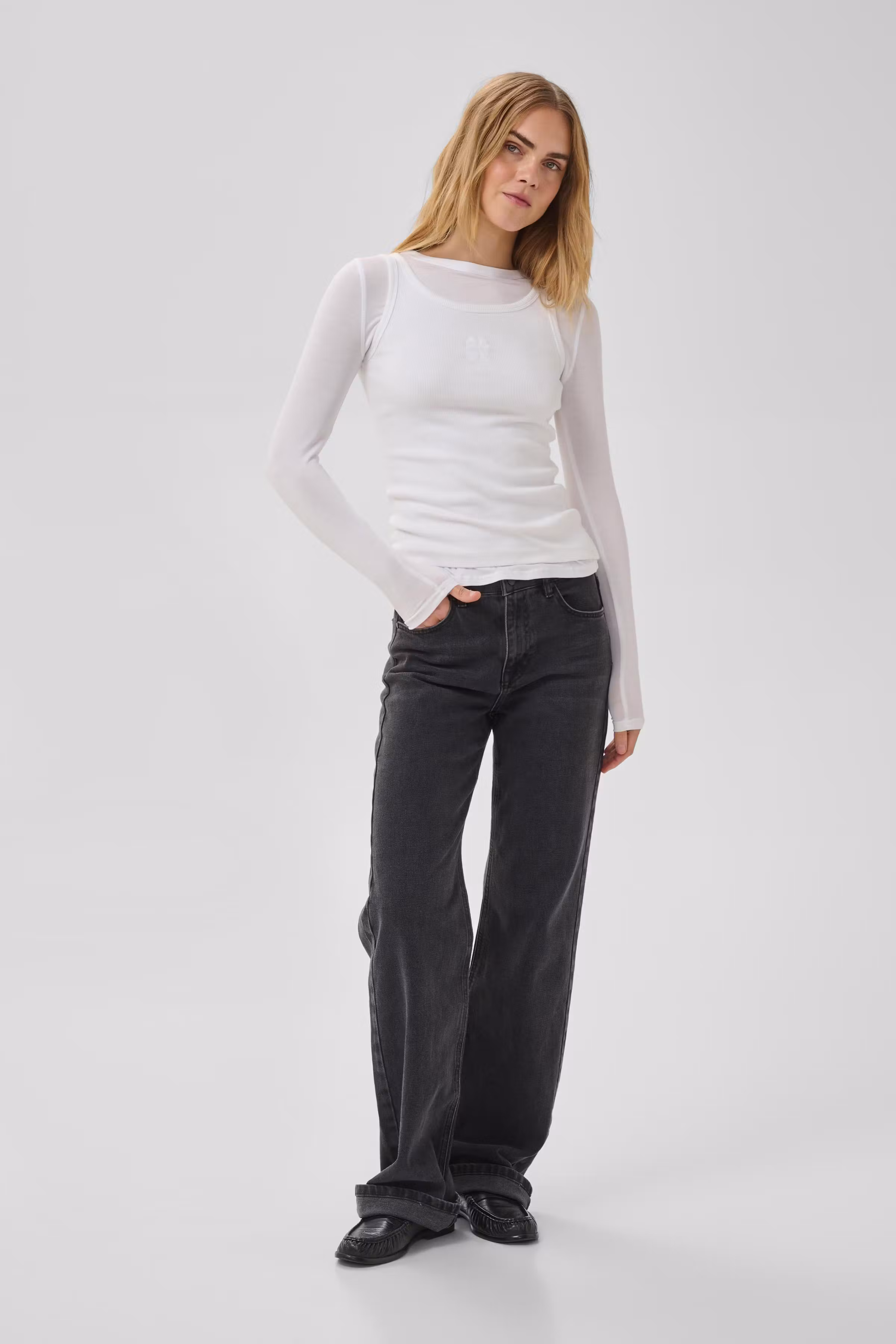 08 THE MANDY TOP LOOKBOOK FRONT 10704858-110601