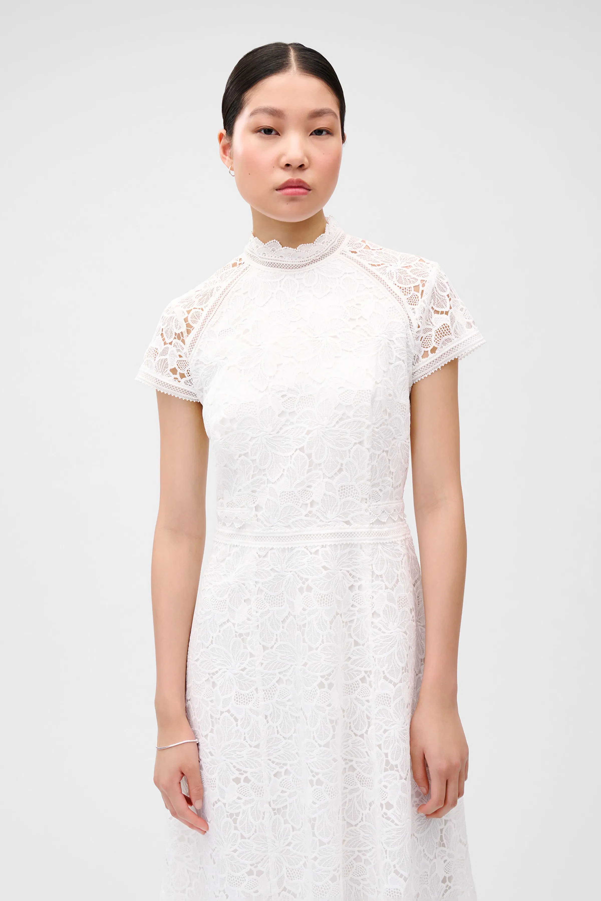 IONESSY Dress LOOKBOOK FRONT 30600314-WH010