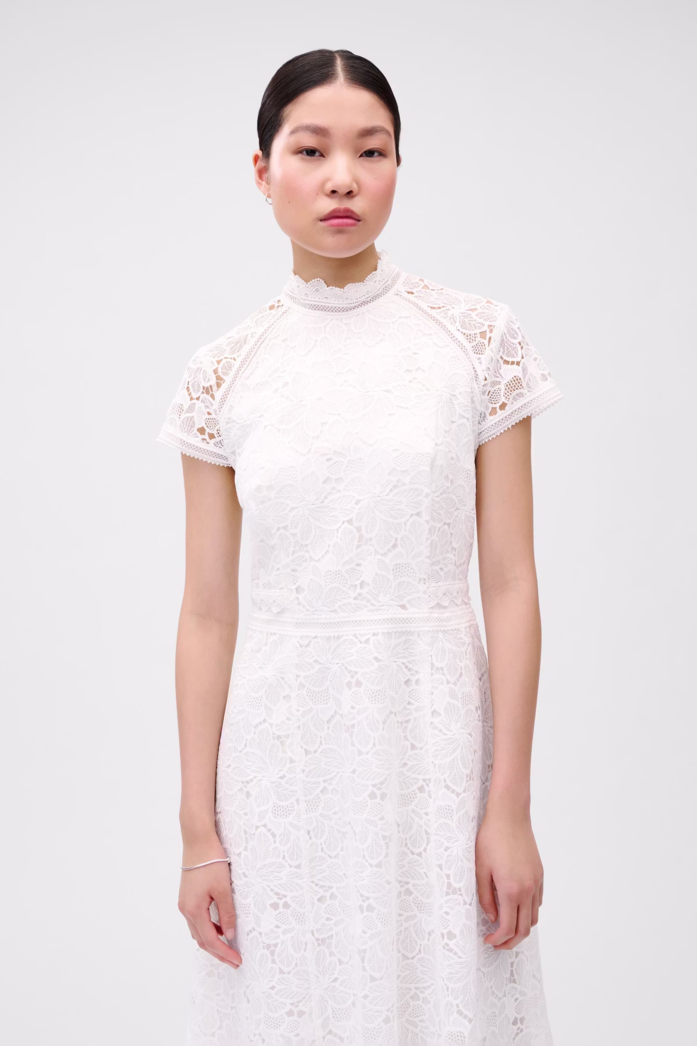 IONESSY Dress LOOKBOOK FRONT 30600314-WH010