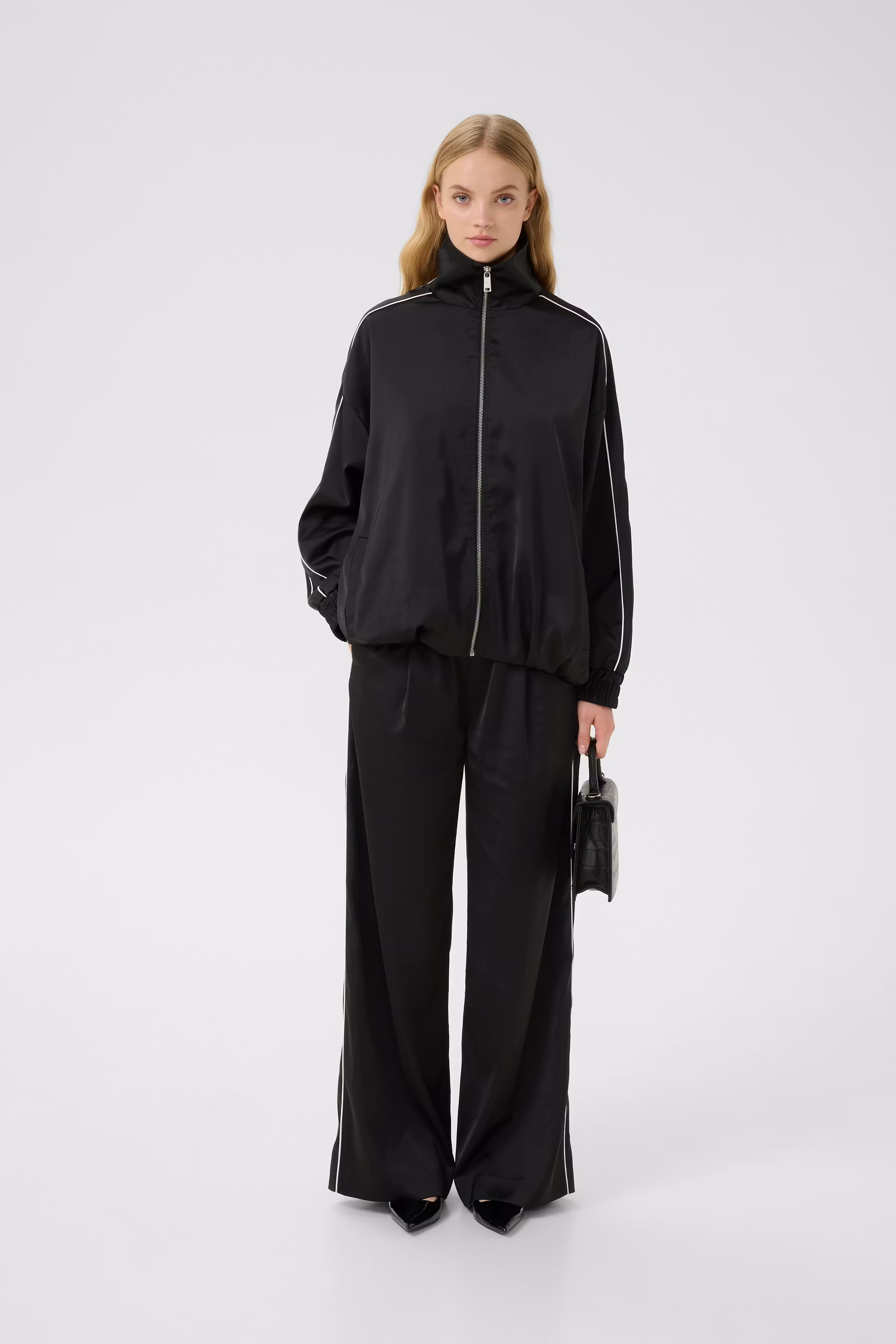 GZbicca Tracksuit Hose LOOKBOOK FRONT 10910646-100017