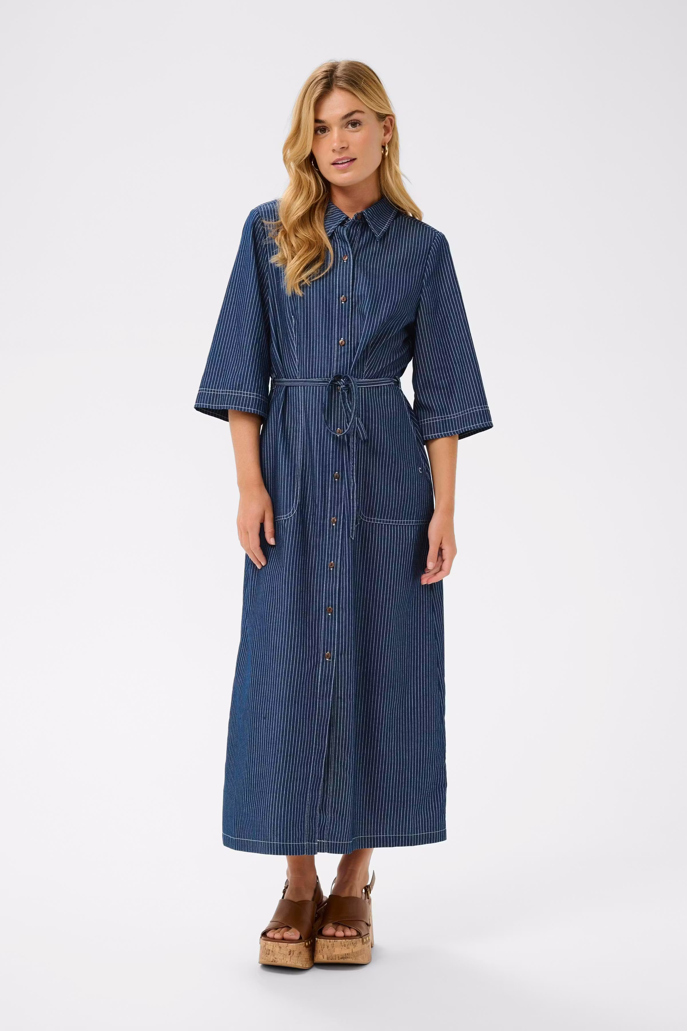 CRAgate Kjole LOOKBOOK FRONT 10614819-109134