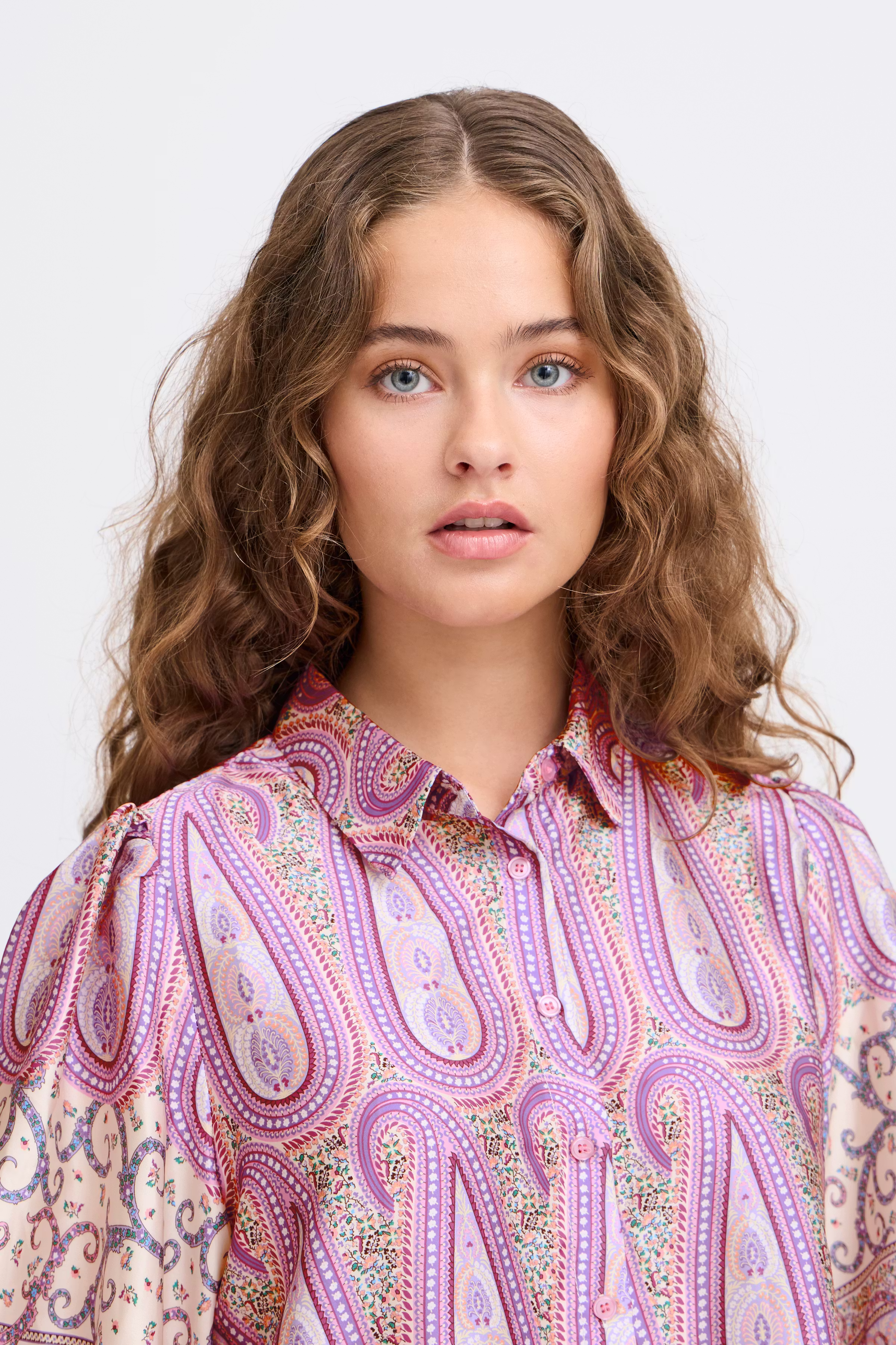 IXNABILA skjorte LOOKBOOK DETAIL 20123484-182328