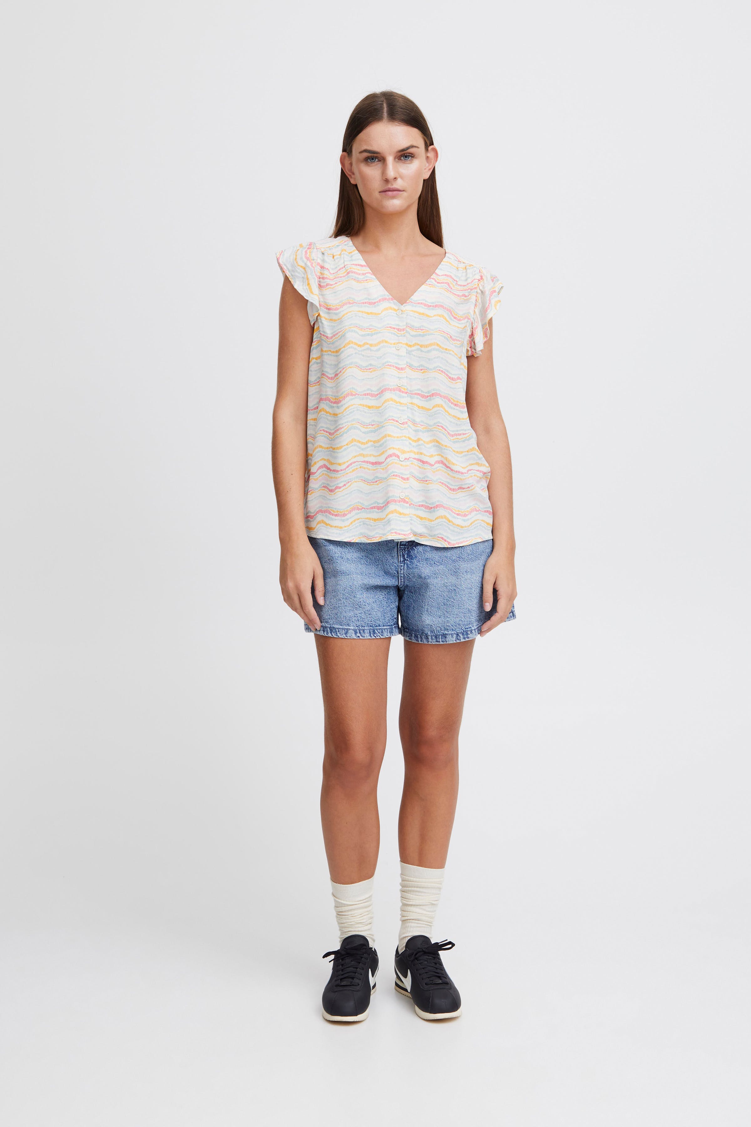 IHVERA Bluse LOOKBOOK FRONT 20121159-203845