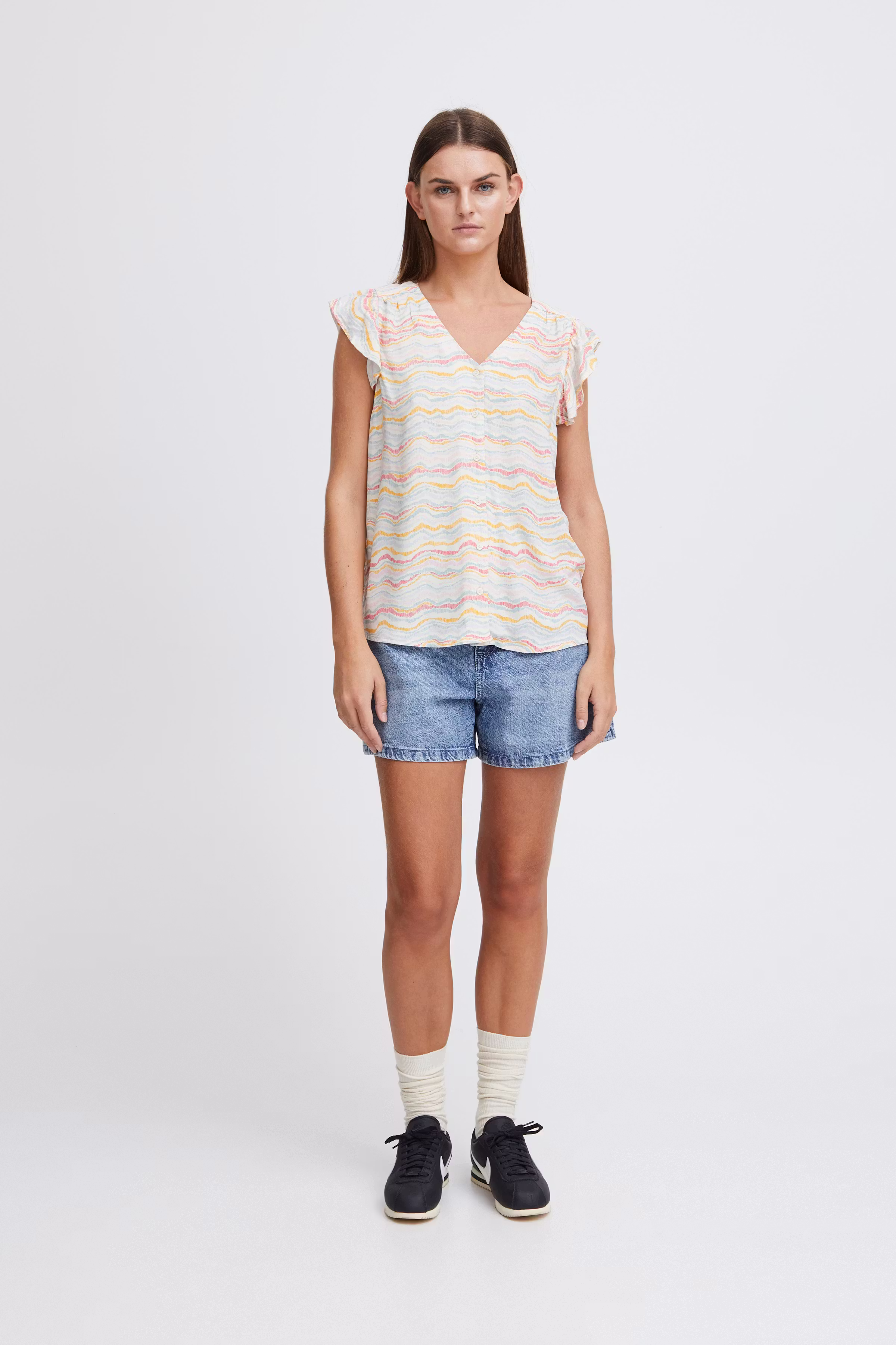 IHVERA Blouse LOOKBOOK FRONT 20121159-203845