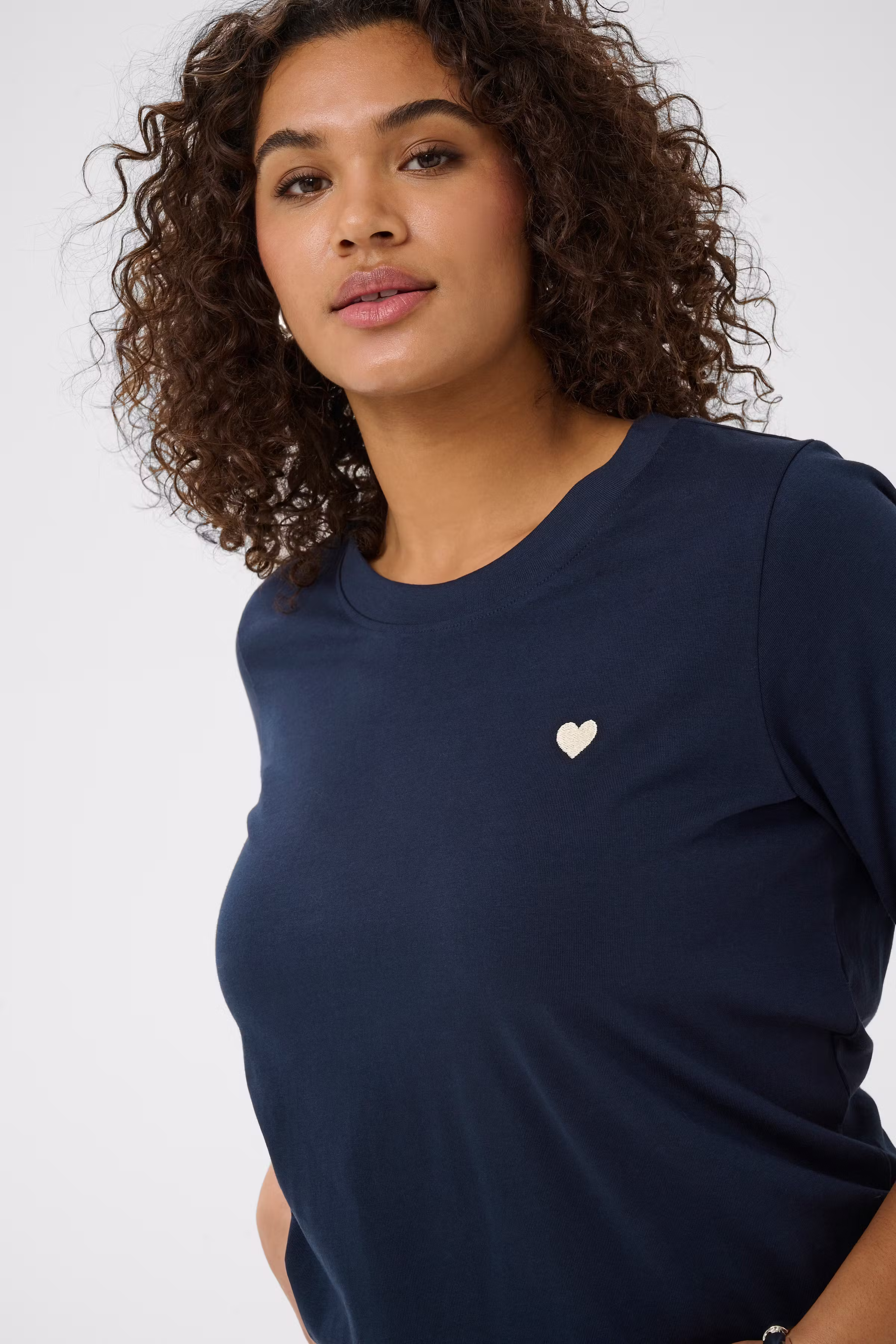 KCart T-shirt LOOKBOOK DETAIL 10583546-109423