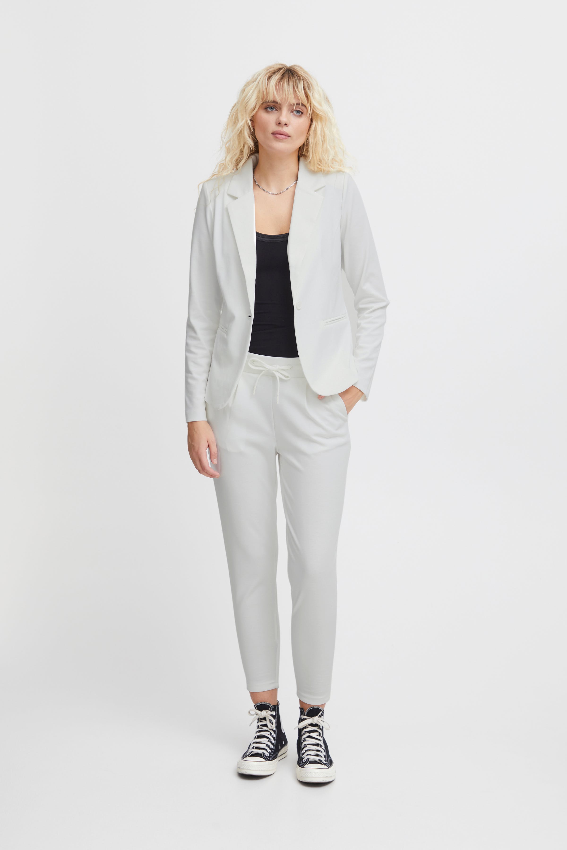 IHKATE Bukser LOOKBOOK FRONT 20104757-114201