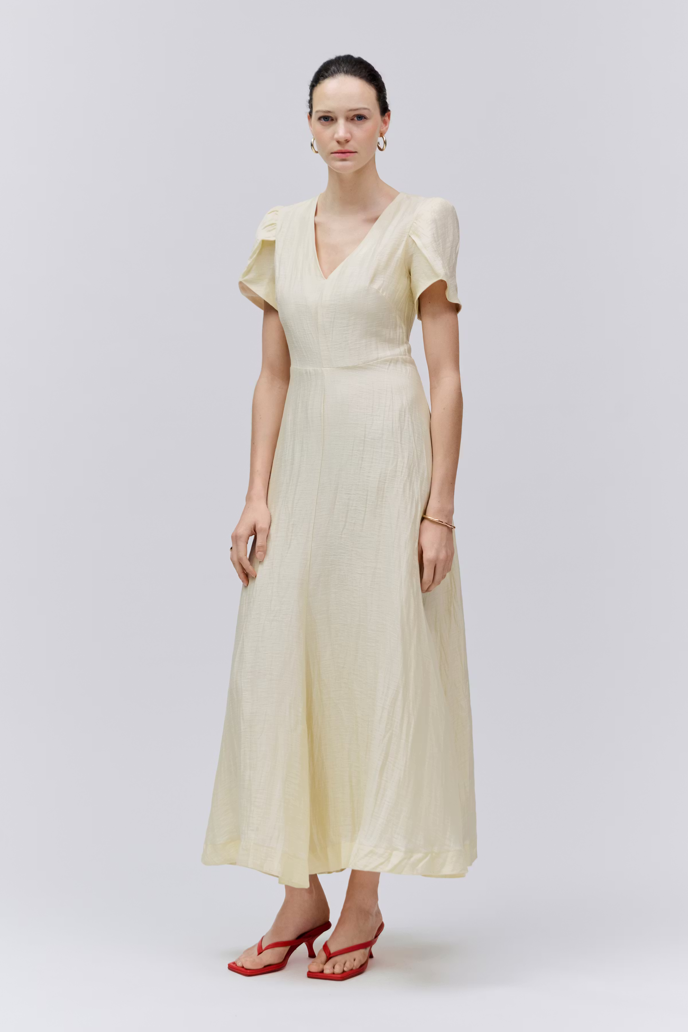 NUALA Dress LOOKBOOK FRONT 30600674-BE458