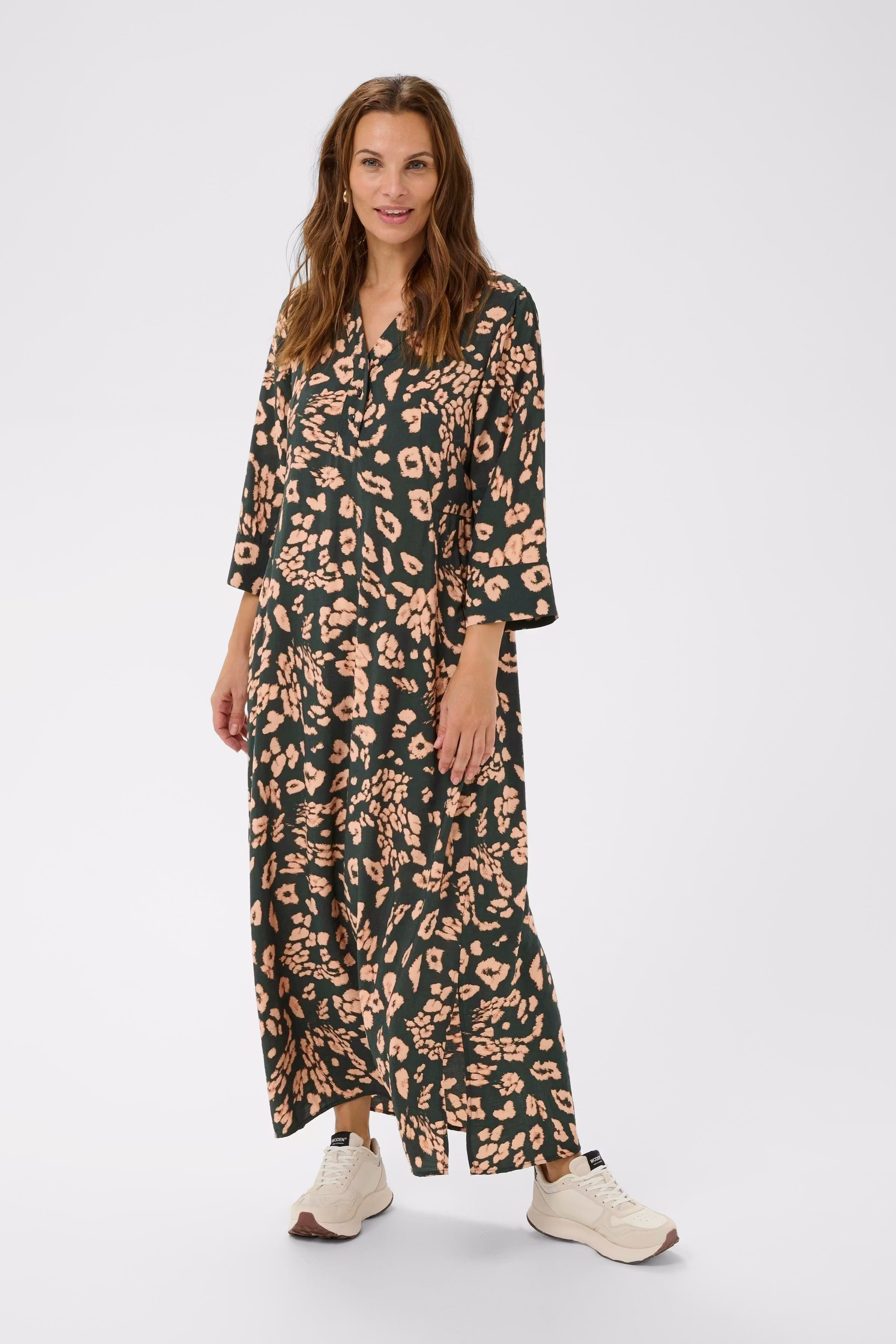 BPiris Klänning LOOKBOOK FRONT 40200061-108689