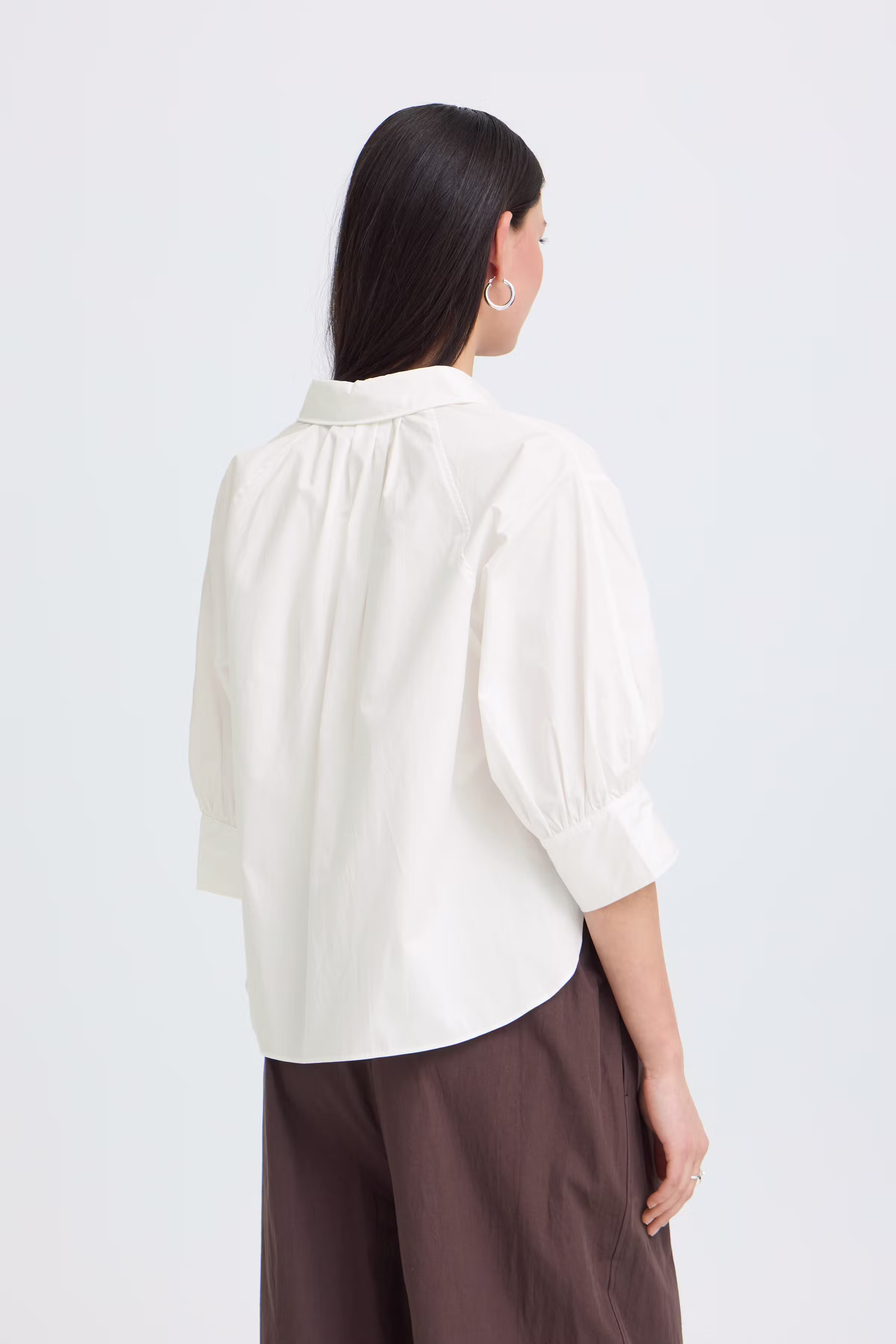 IHXLINETTA Shirt LOOKBOOK BACK 20127067-114201