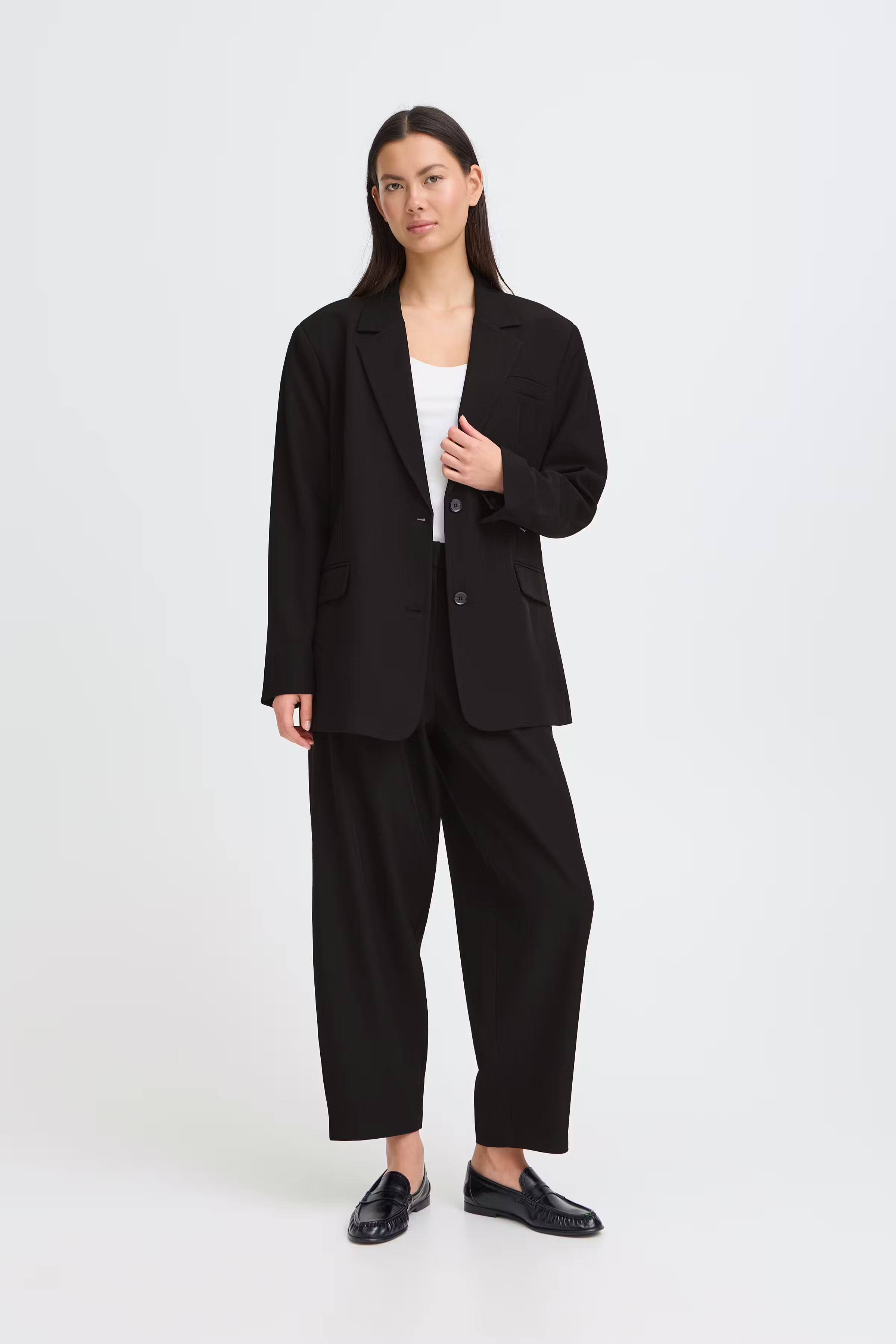 IHFAVA Oversize Blazer LOOKBOOK FRONT 20125677-194008