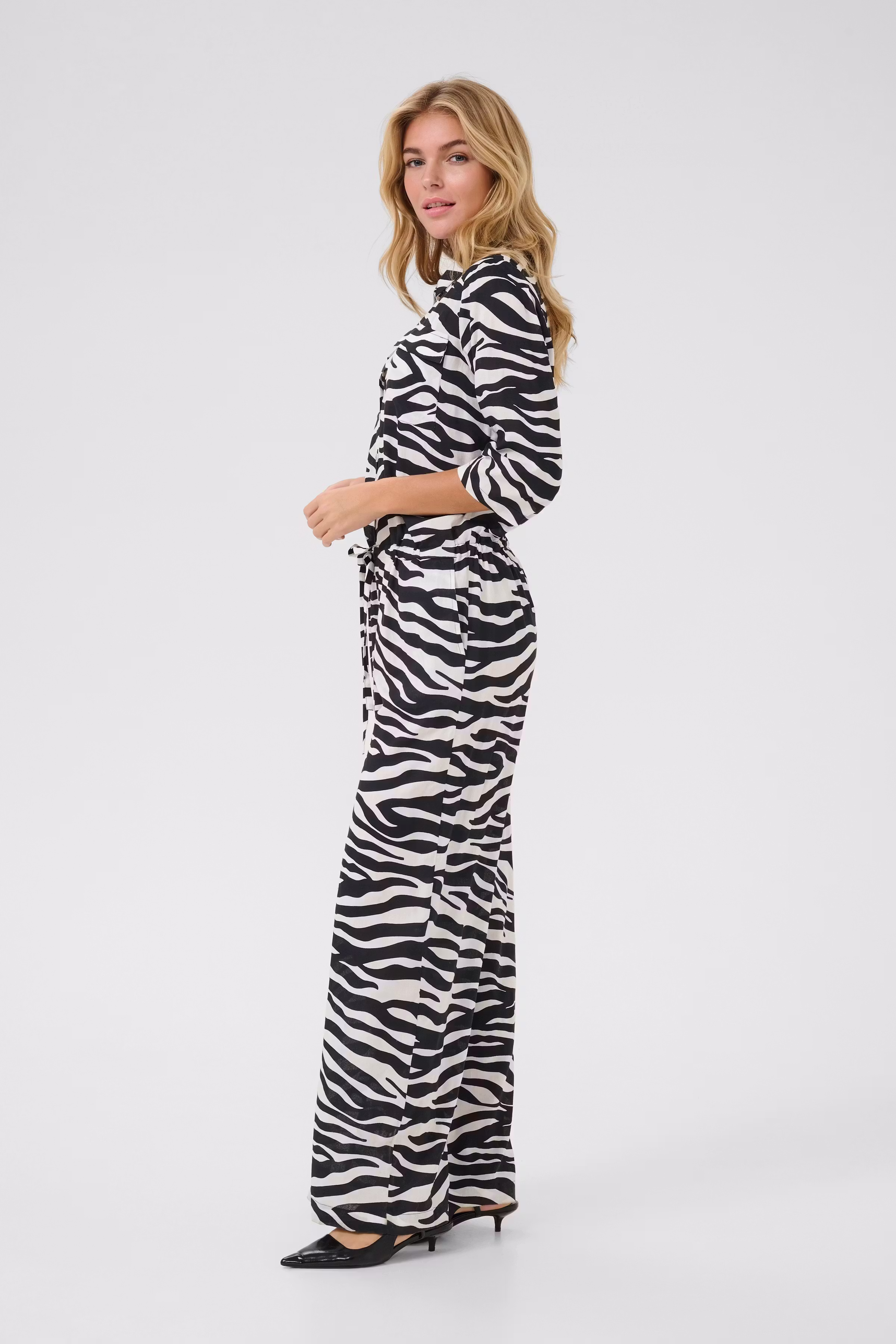 KAsanne Jumpsuit LOOKBOOK FRONT 10509808-107294