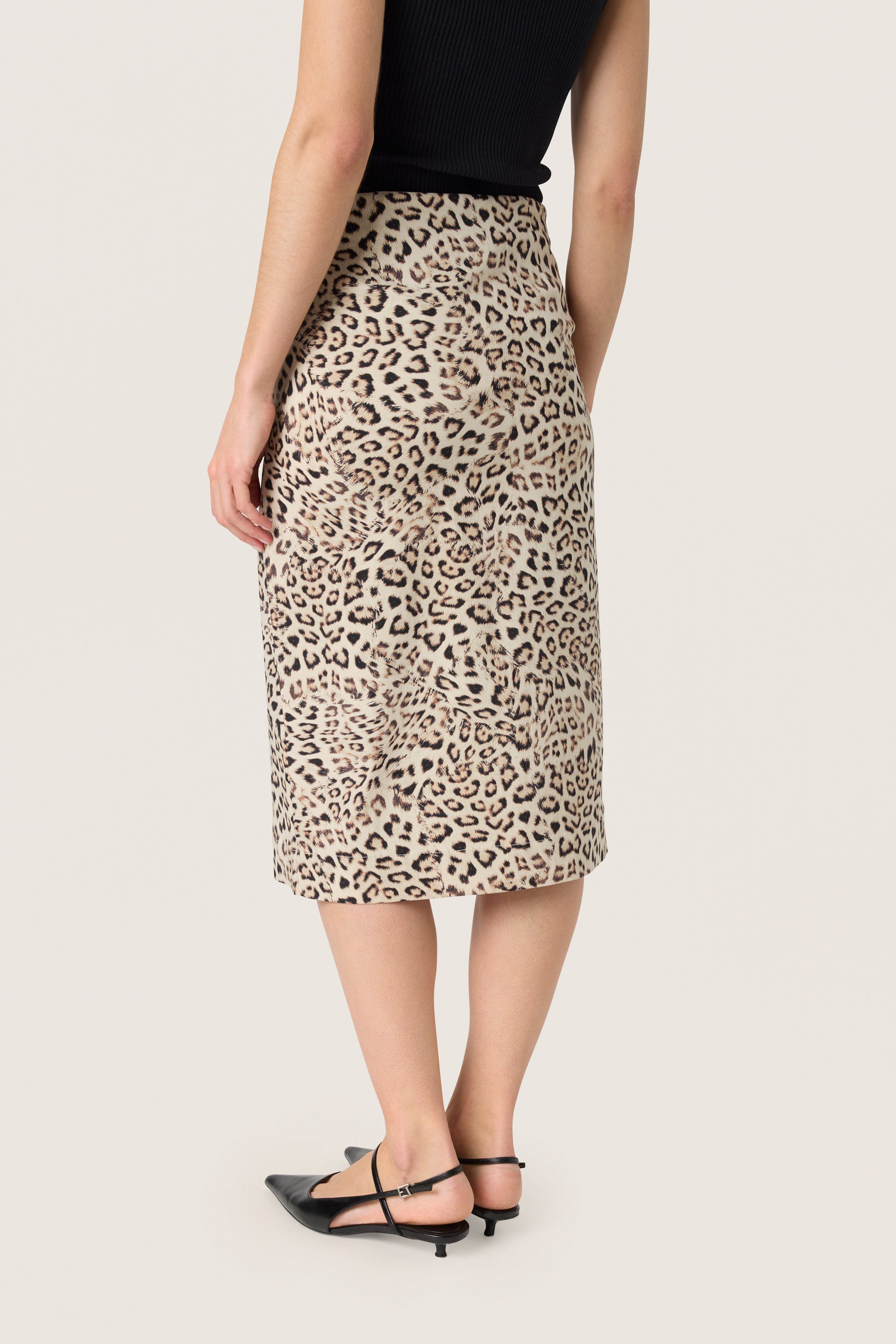 SLJalina Skirt LOOKBOOK BACK 30408462-303941