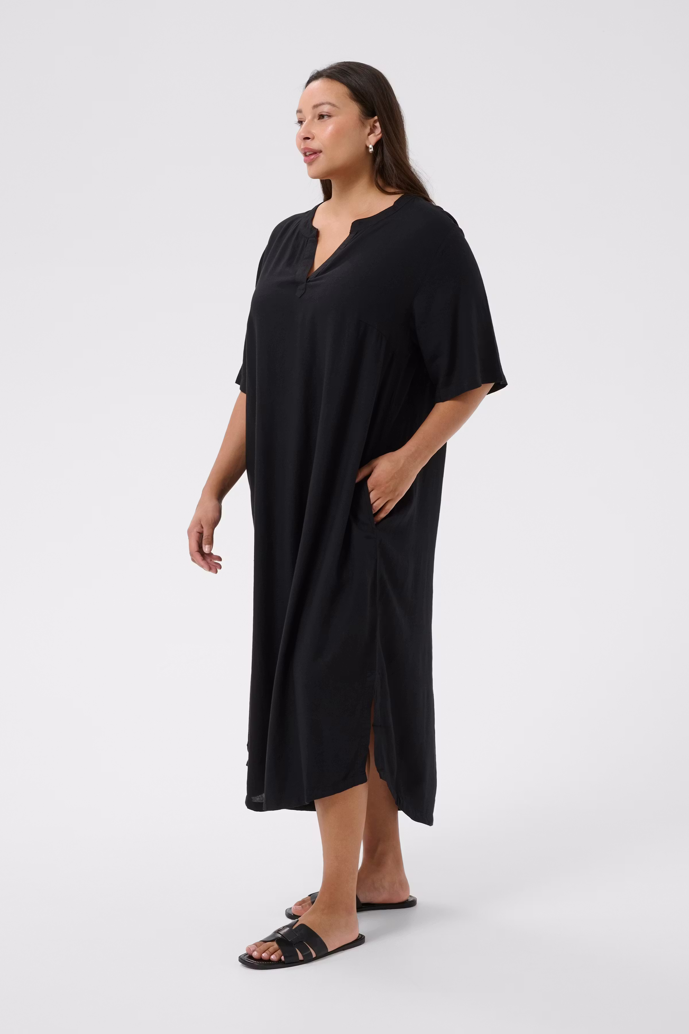 KCmille Kleid LOOKBOOK FRONT 10582218-100121