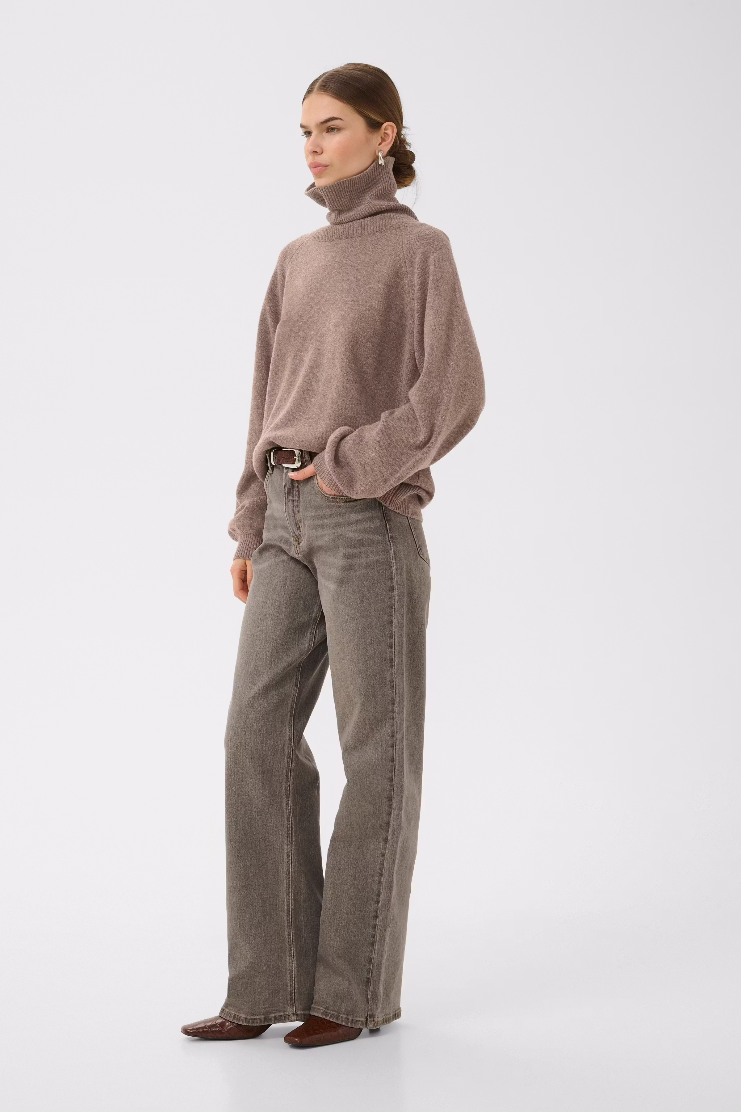 ManziGZ Pullover LOOKBOOK FRONT 10909328-107957