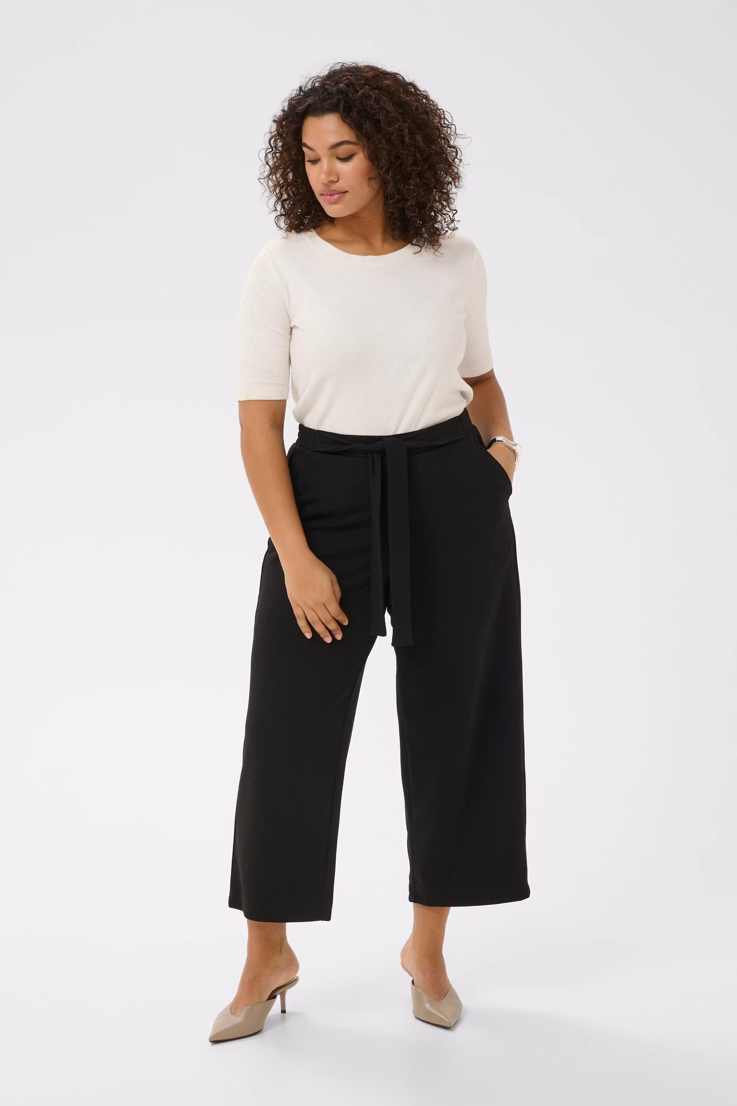 KCpheolo Pantalon LOOKBOOK FRONT 10584091-100121