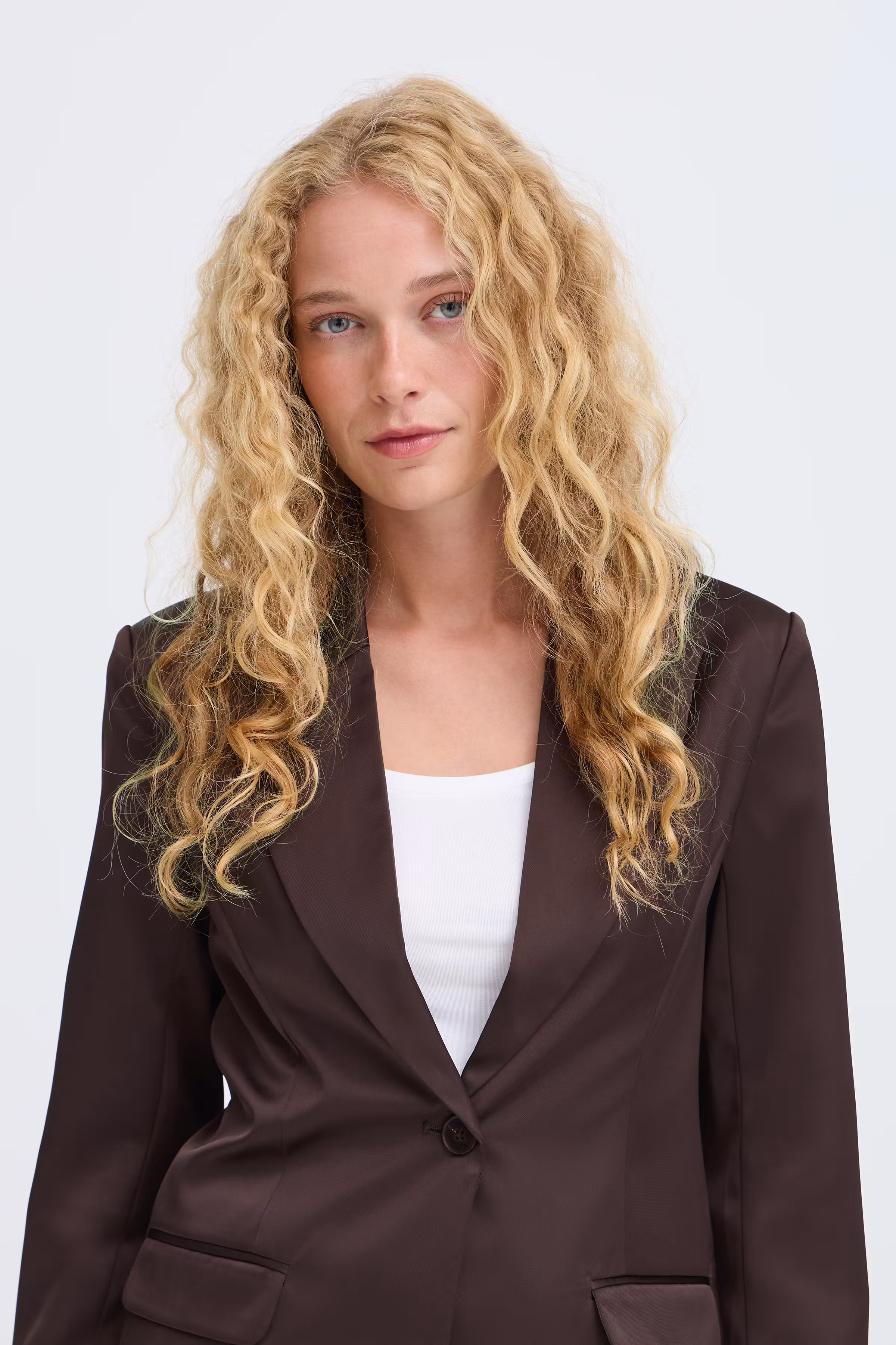 BYEVIE Blazer LOOKBOOK DETAIL 20819725-191016