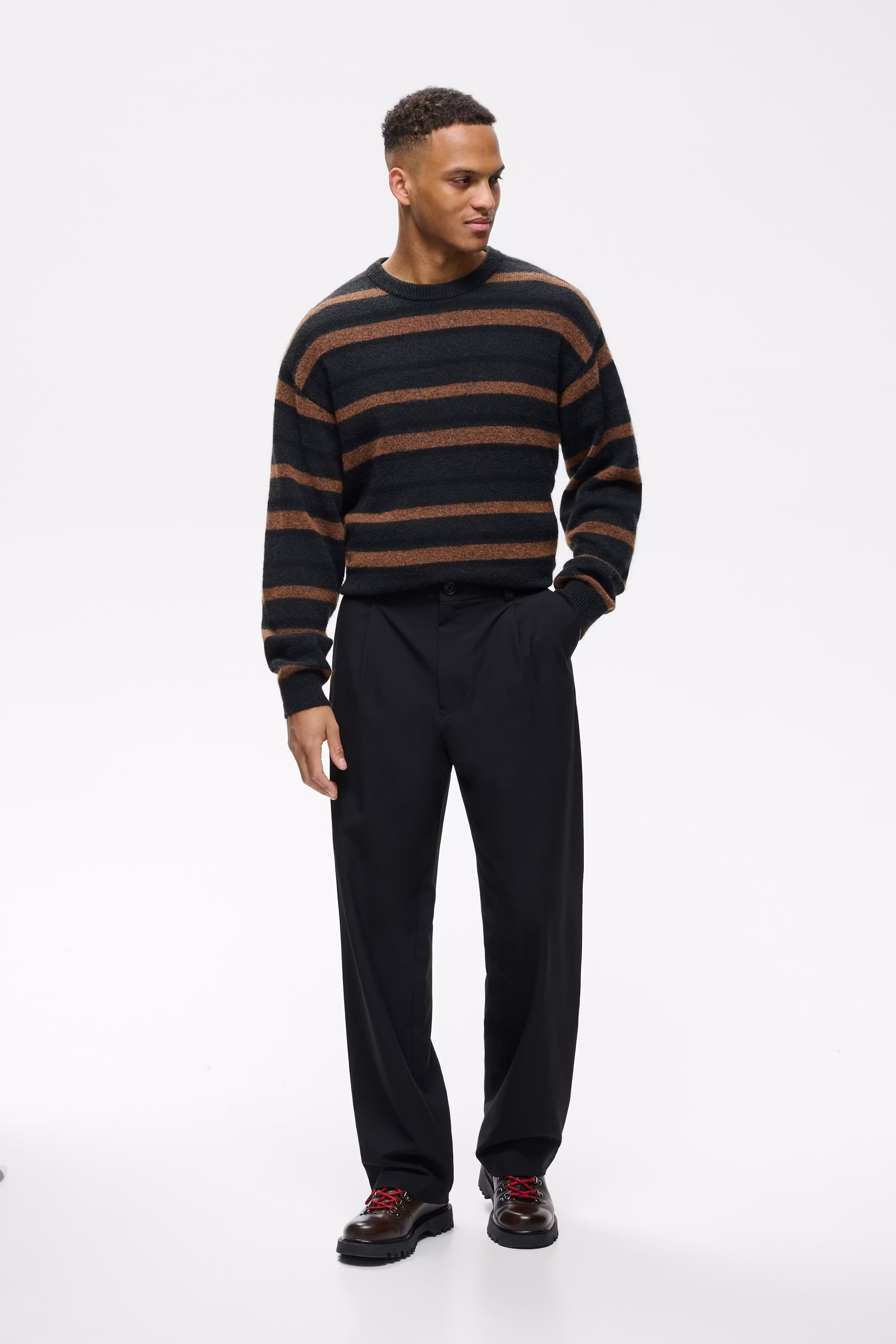 MAChino Hose LOOKBOOK FRONT 30209212-300275