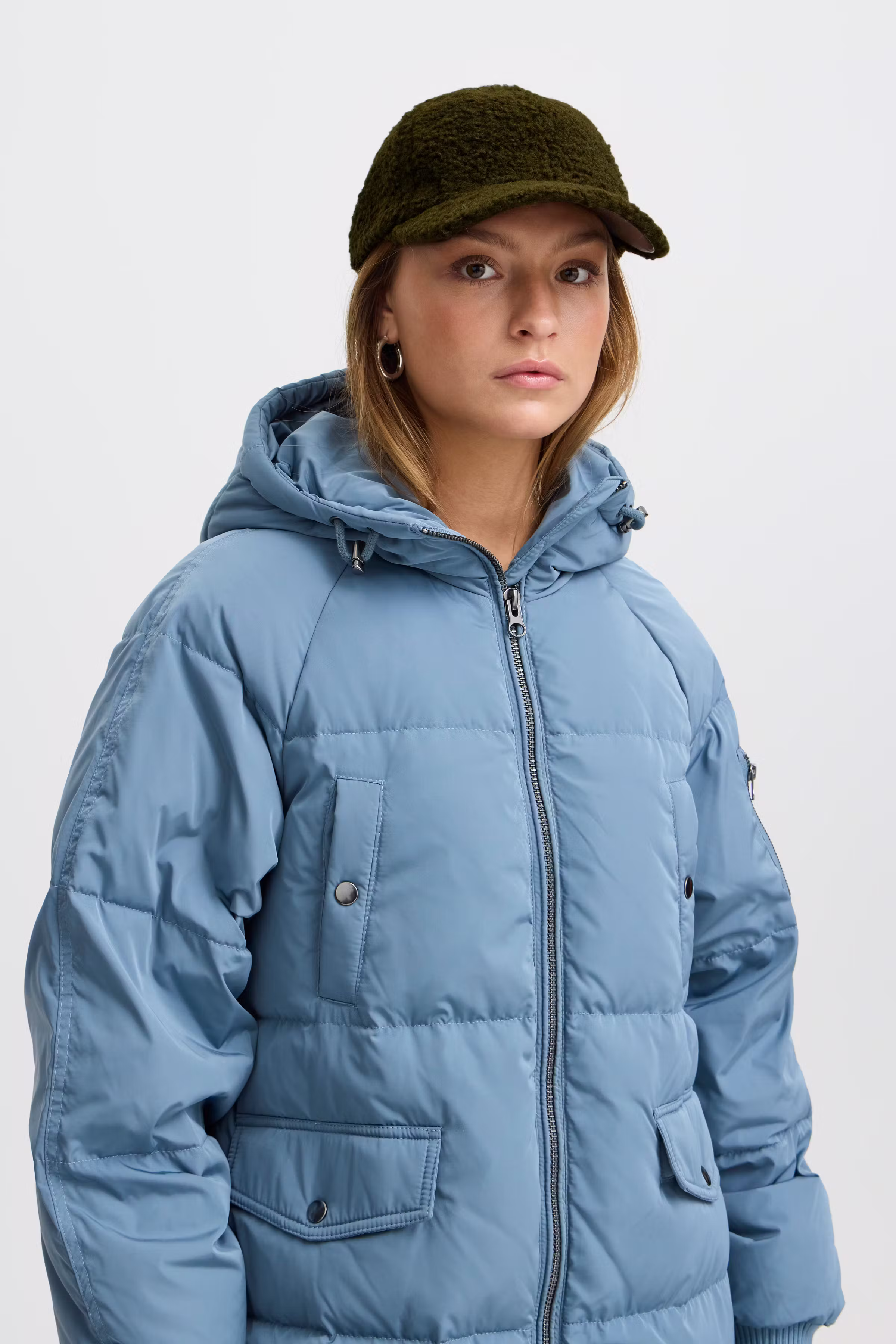 IANADINE Pet LOOKBOOK FRONT 20121533-180629