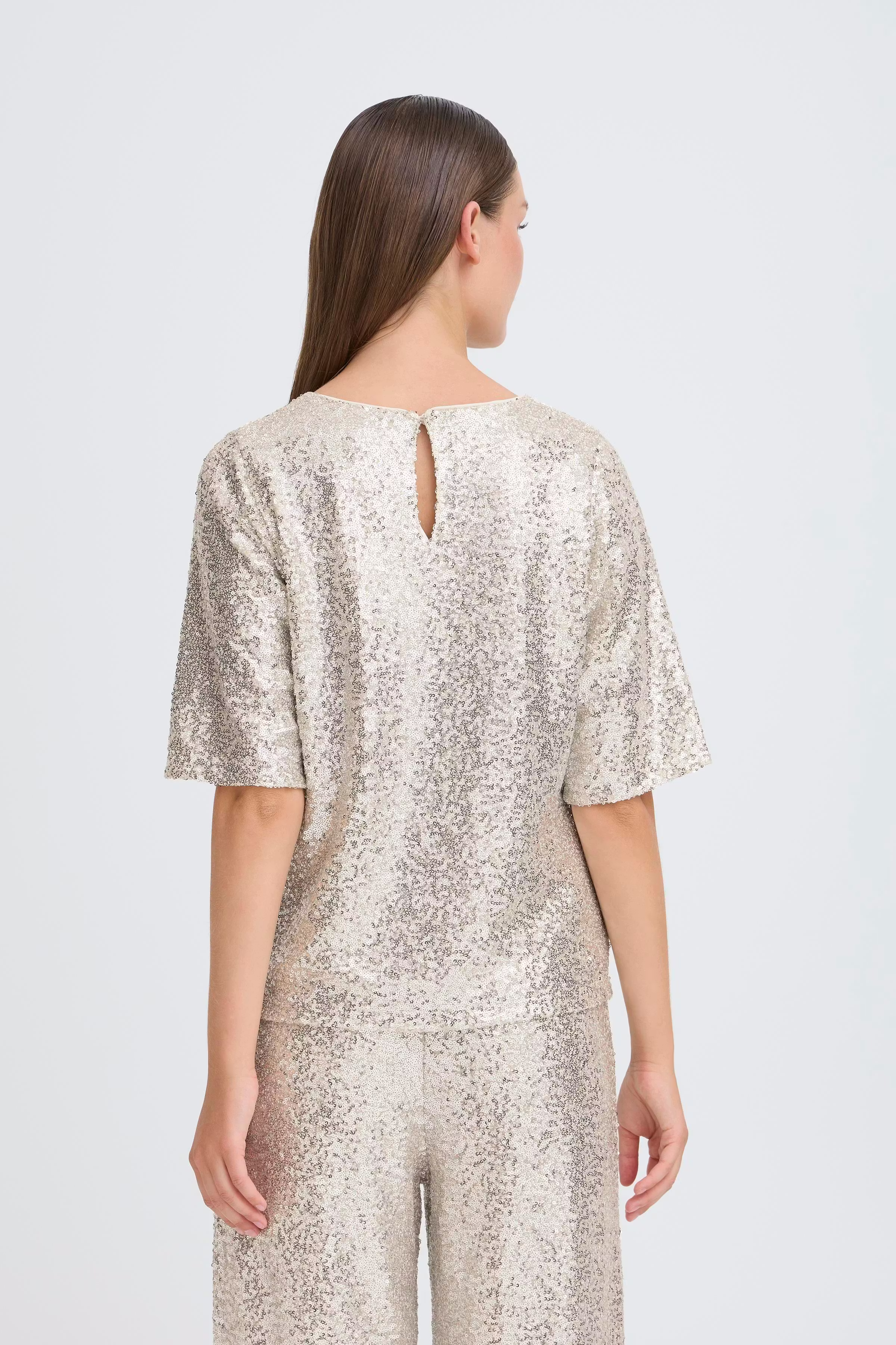 IHFAUCA T-shirt LOOKBOOK BACK 20124847-131012