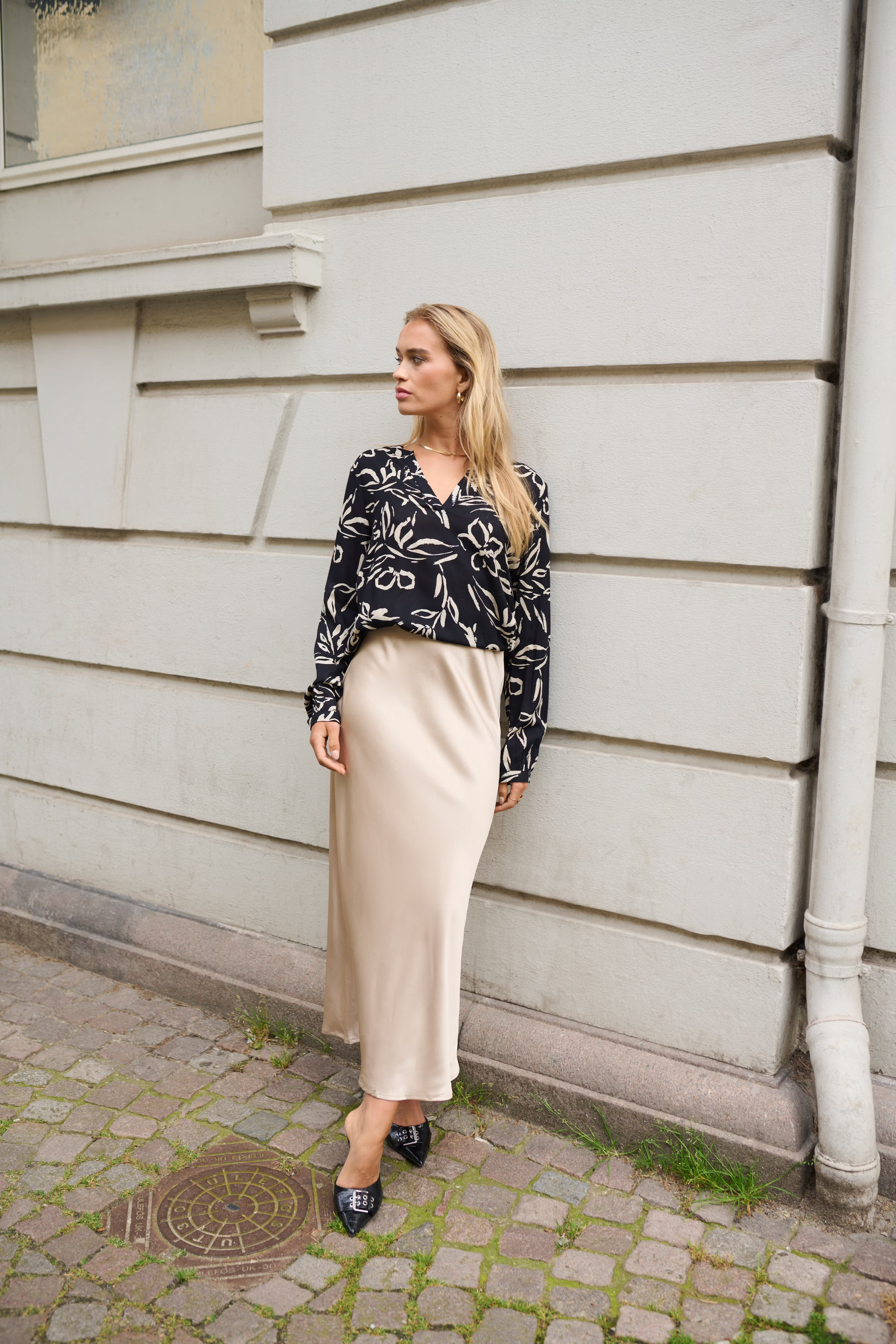 KAditte Blouse LOCATION NONE 10507919-106278