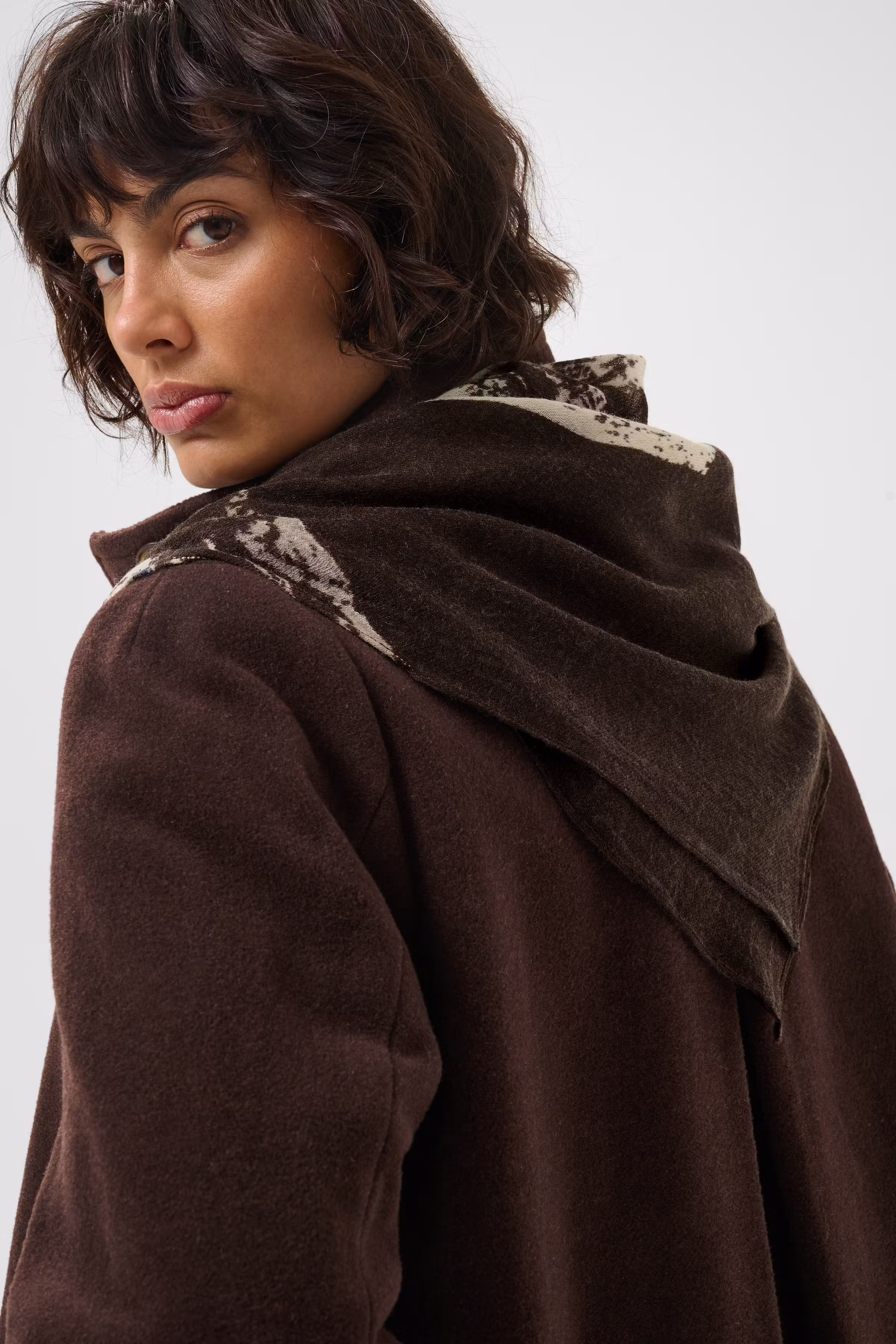 FelisiaPW Scarf LOOKBOOK DETAIL 30309166-305643