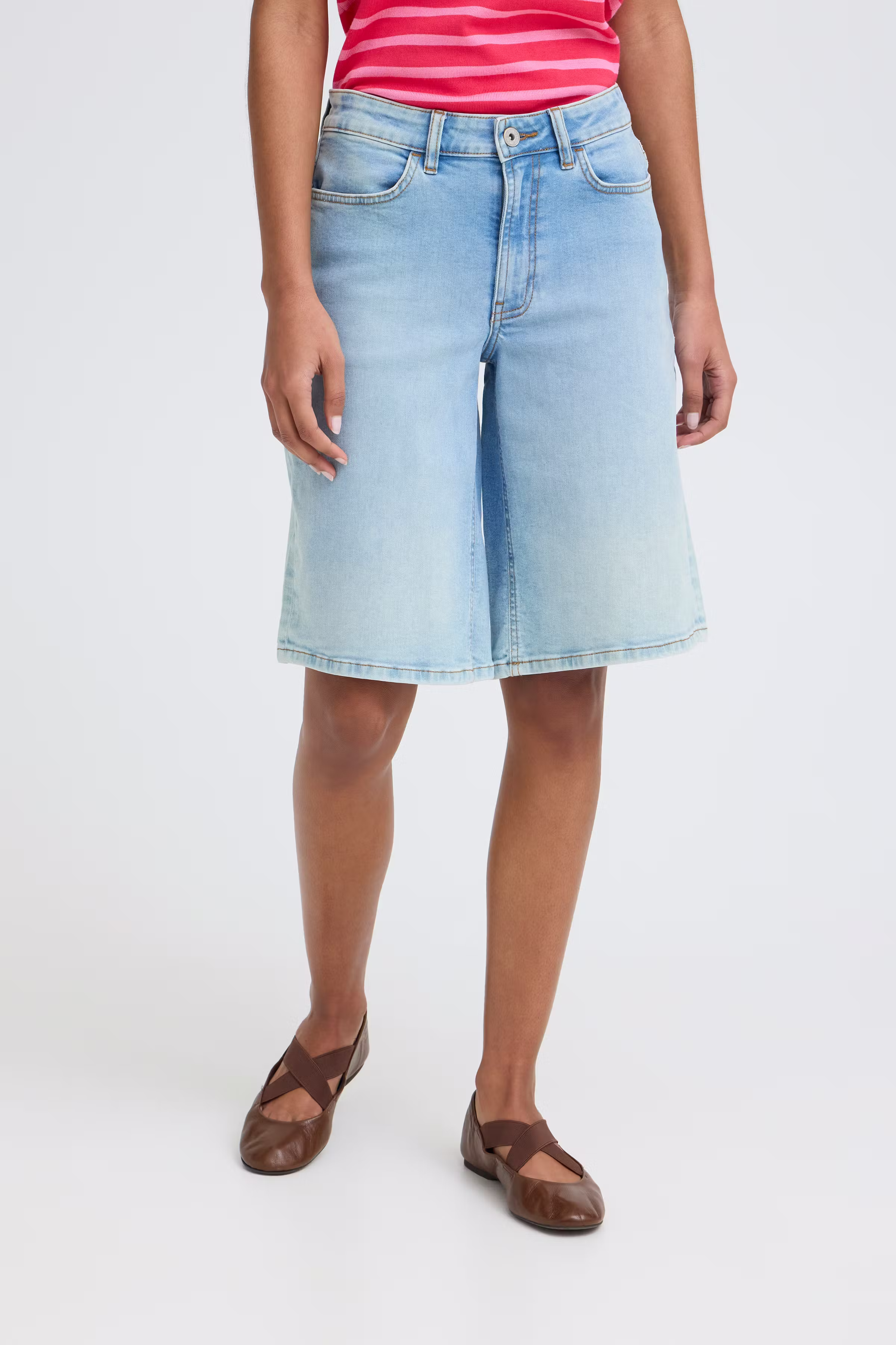 IHTWIGGY Bermuda shorts LOOKBOOK FRONT 20126222-19044