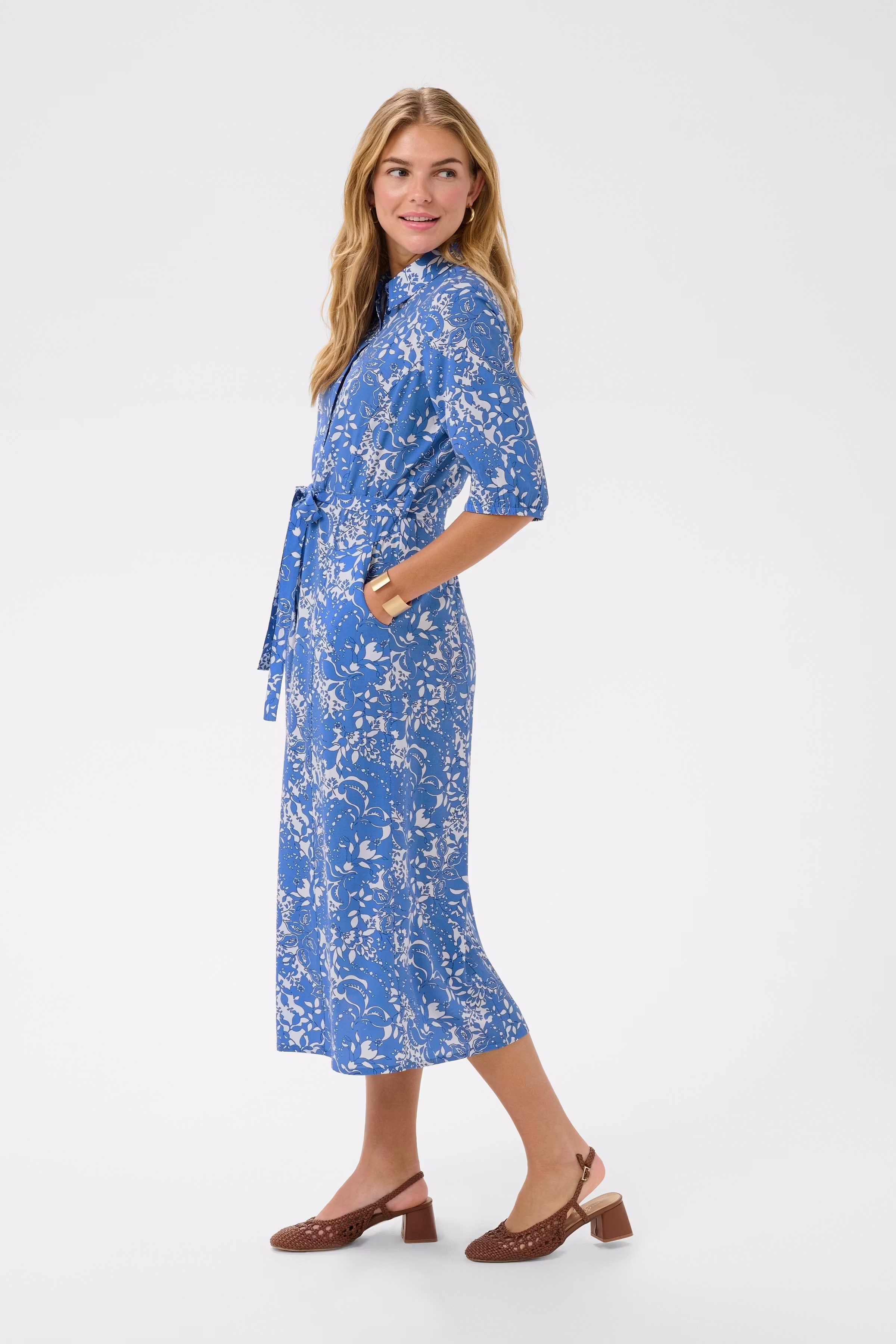 CRTiah Klänning LOOKBOOK FRONT 10611340-109077