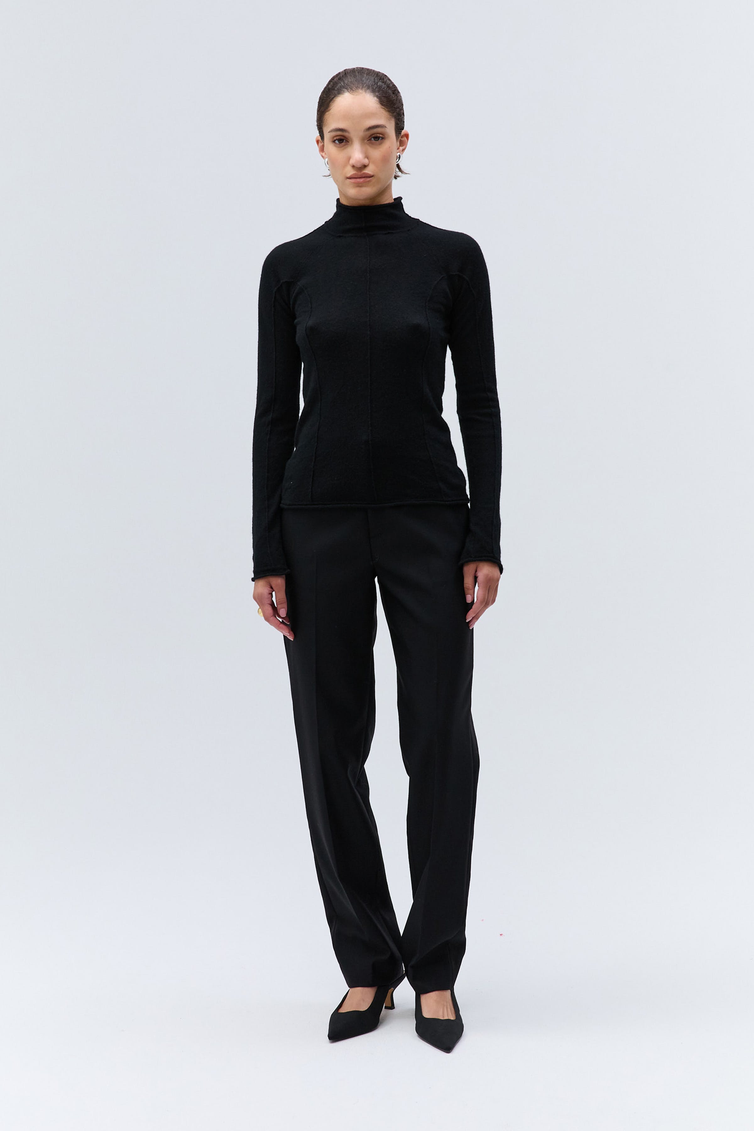 IOFabienne Pullover LOOKBOOK FRONT 30600030-BK999