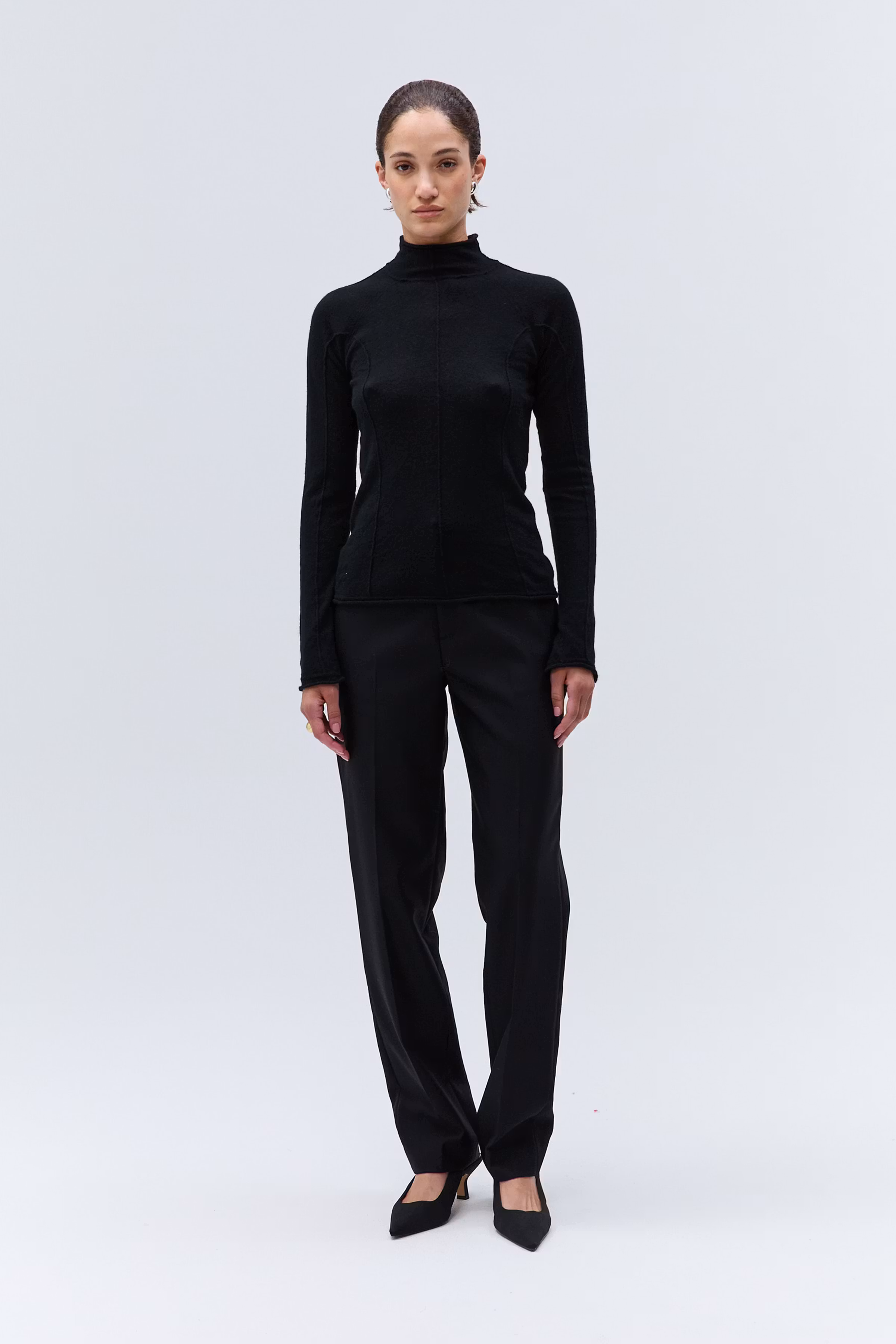 IOFabienne Pullover LOOKBOOK FRONT 30600030-BK999
