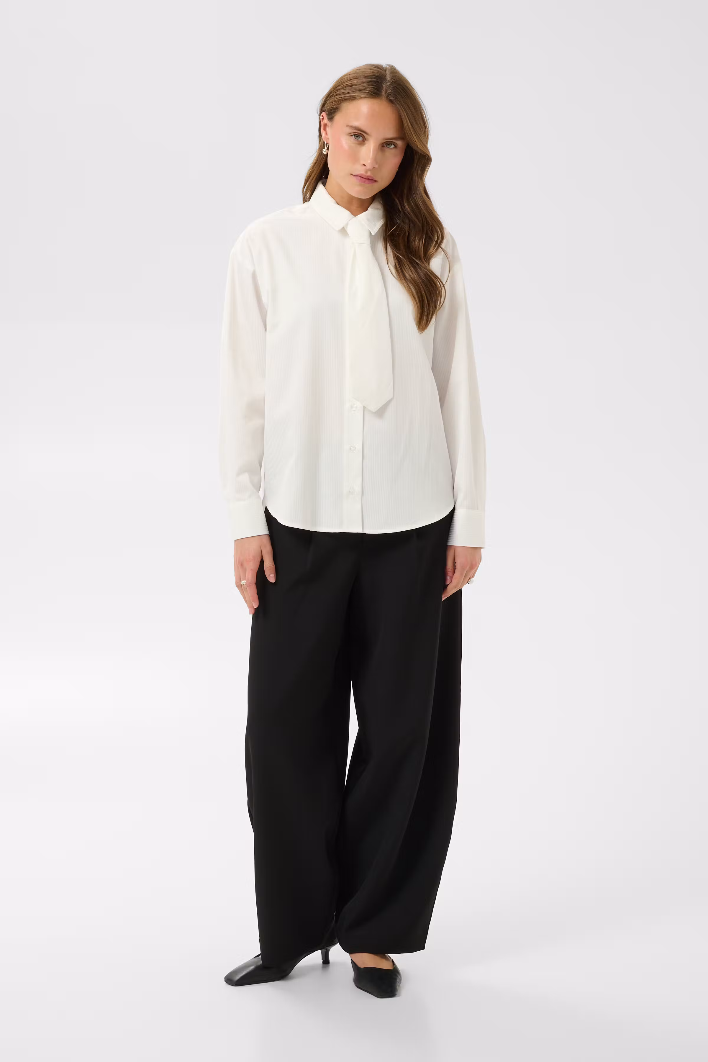 KAsolea Overhemd LOOKBOOK FRONT 10512605-107050