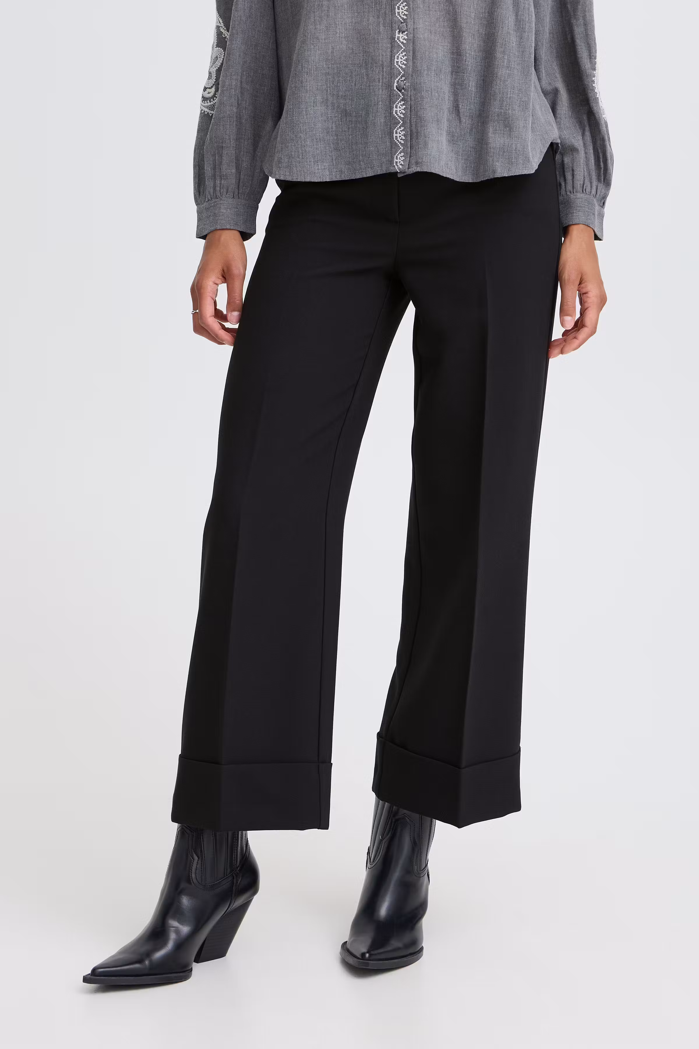 BYDENOA Byxor LOOKBOOK FRONT 20819331-194008