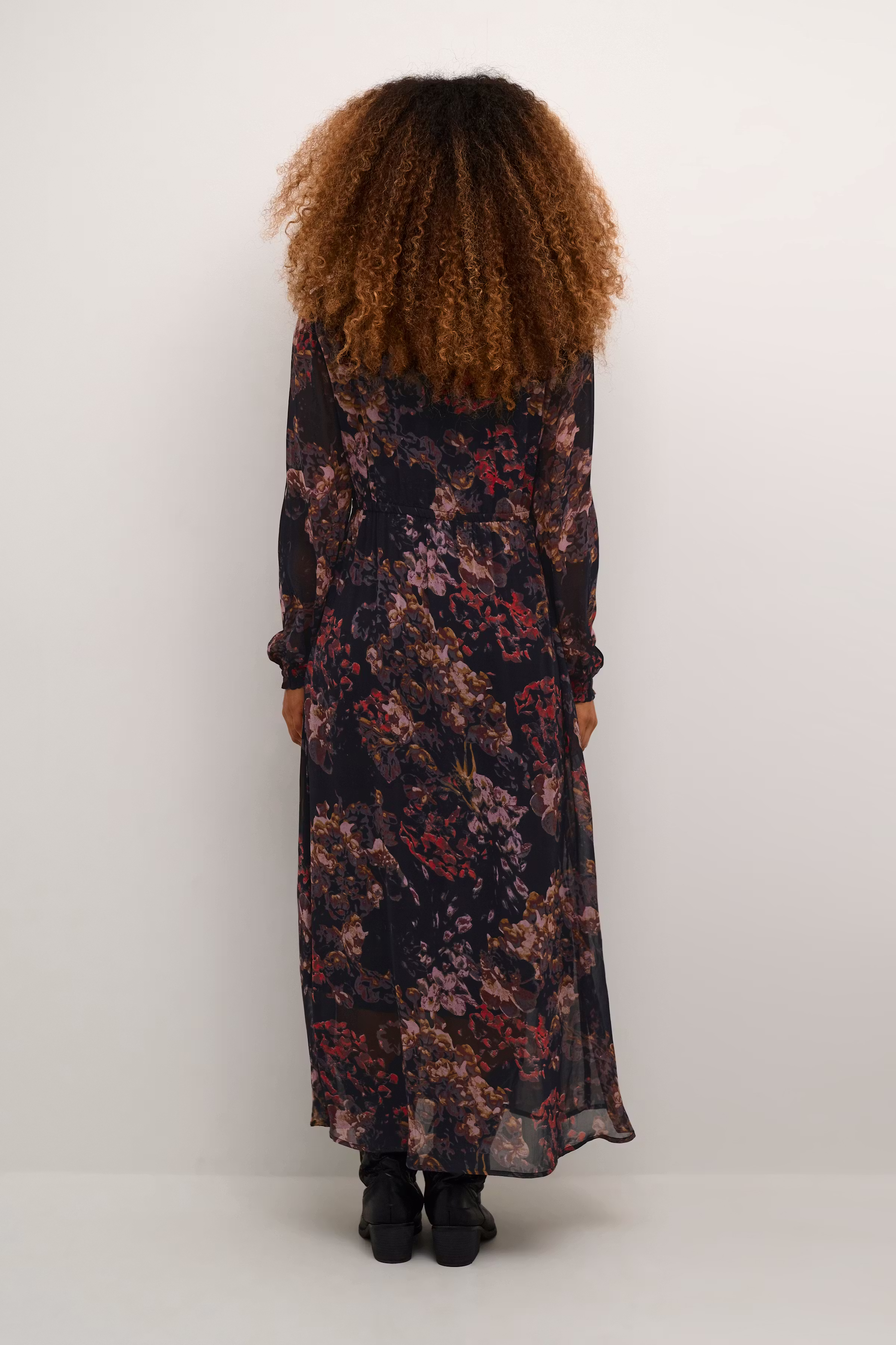 CRAnnu Robe LOOKBOOK BACK 10612864-106409